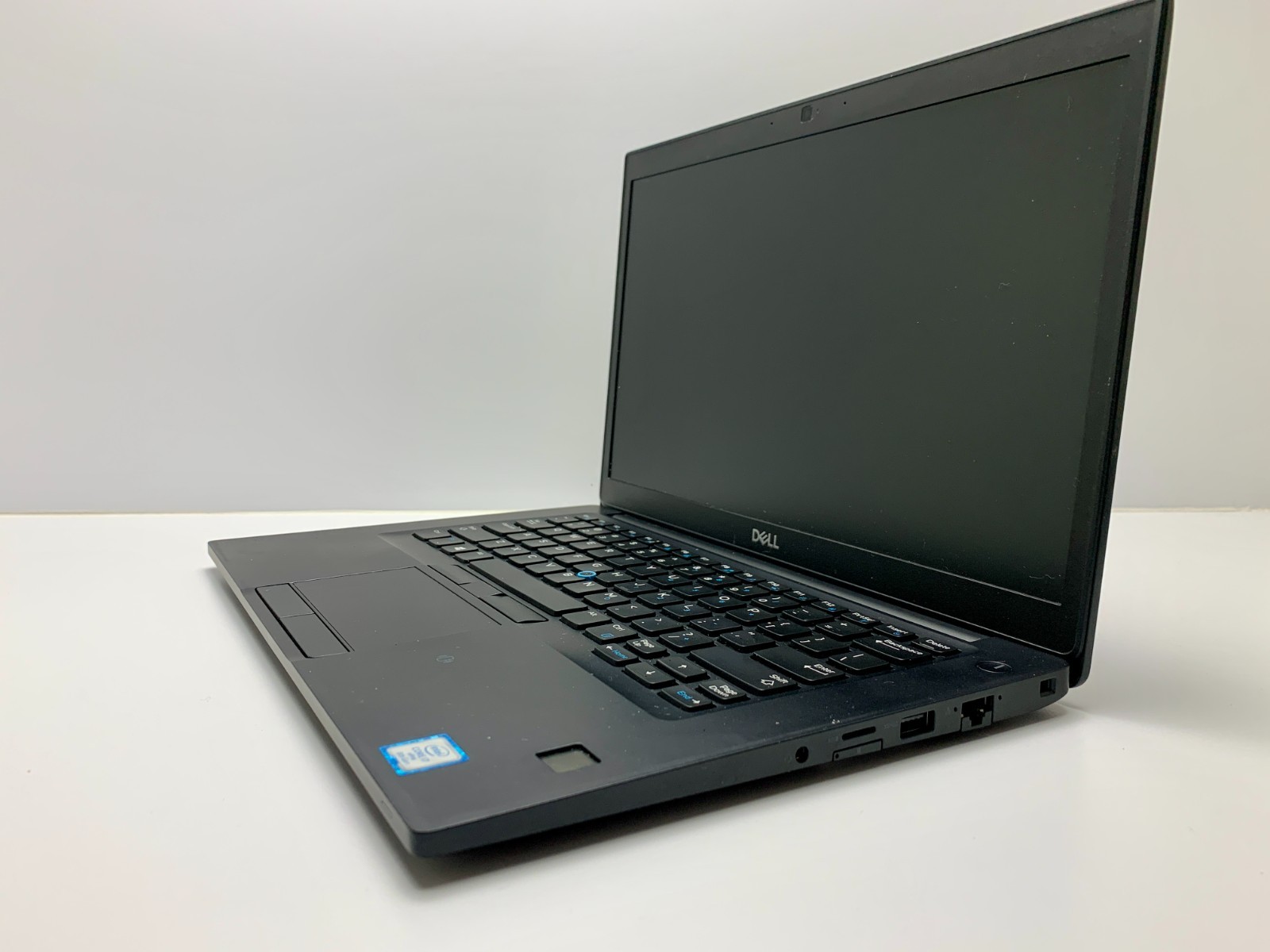 Dell Latitude 7490 | i7-8650U | 16GB RAM | 128GB SSD | LINUX