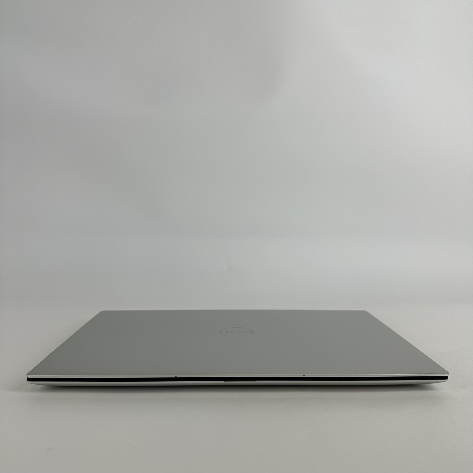 Dell XPS 15 9520 FHD+ 2.3 GHz i7-12700H 16GB RAM 512GB SSD RTX 3050 Excellent