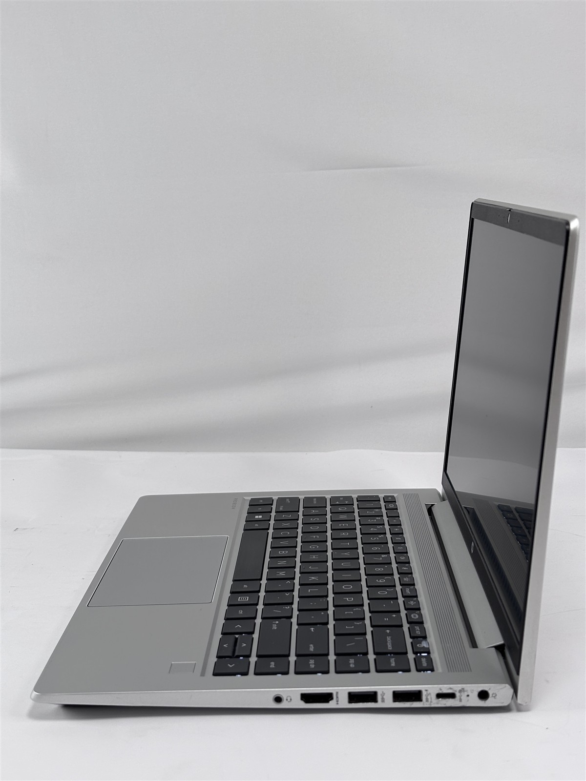 HP ProBook 445 G8 AMD Ryzen 5 5600U 16GB 512GB SSD 14″ Radeon Vega 7 Win11
