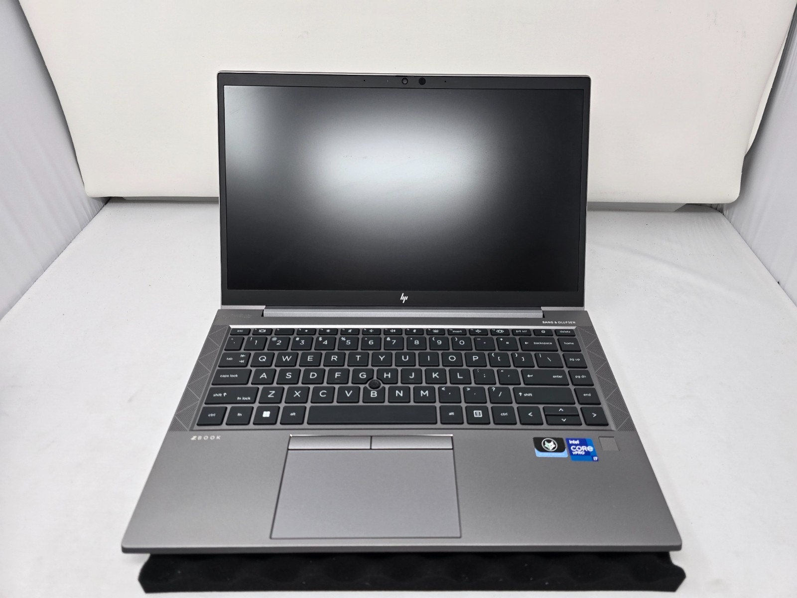 HP ZBook Firefly 14 G8 i7-1185G7 16GB RAM 512GB SSD – Used