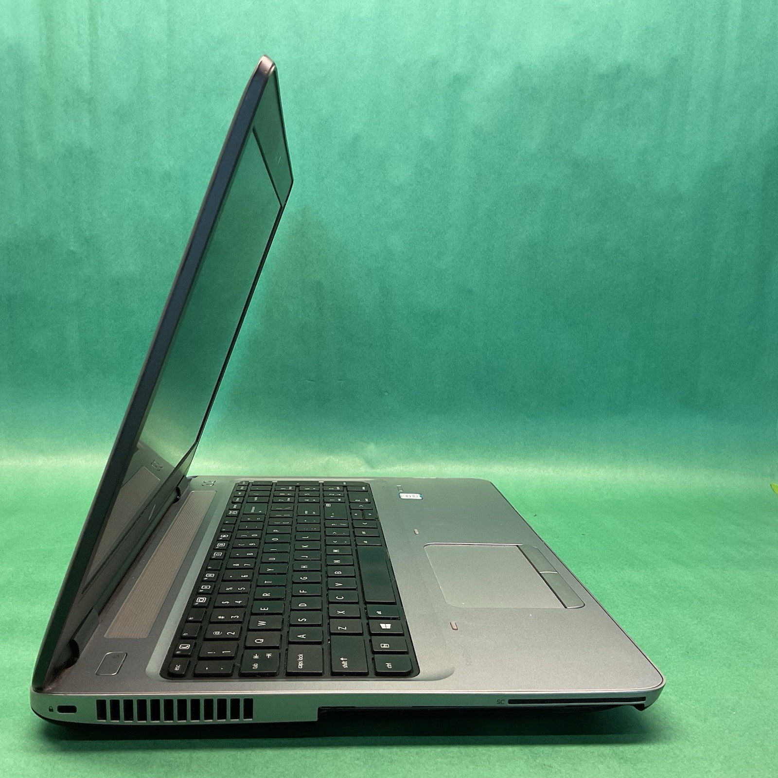HP ProBook 650 G3 Intel Core i5-7200u – Powers On – NO HARD DRIVE- Untested