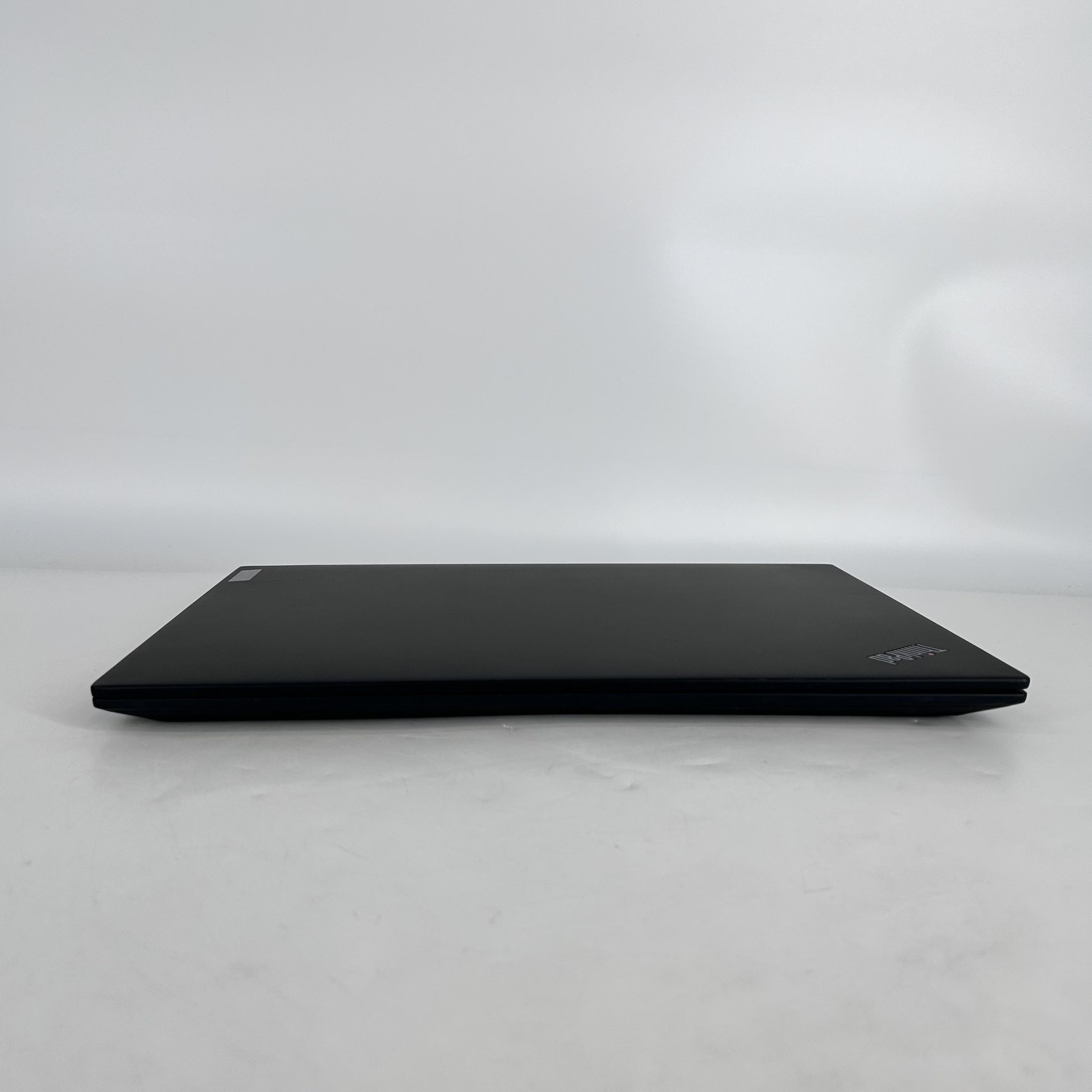 Lenovo ThinkPad P1 Gen 5 16 QHD+ 165Hz 2.3GHz i7-12700H 16GB 512GB SSD RTX A2000