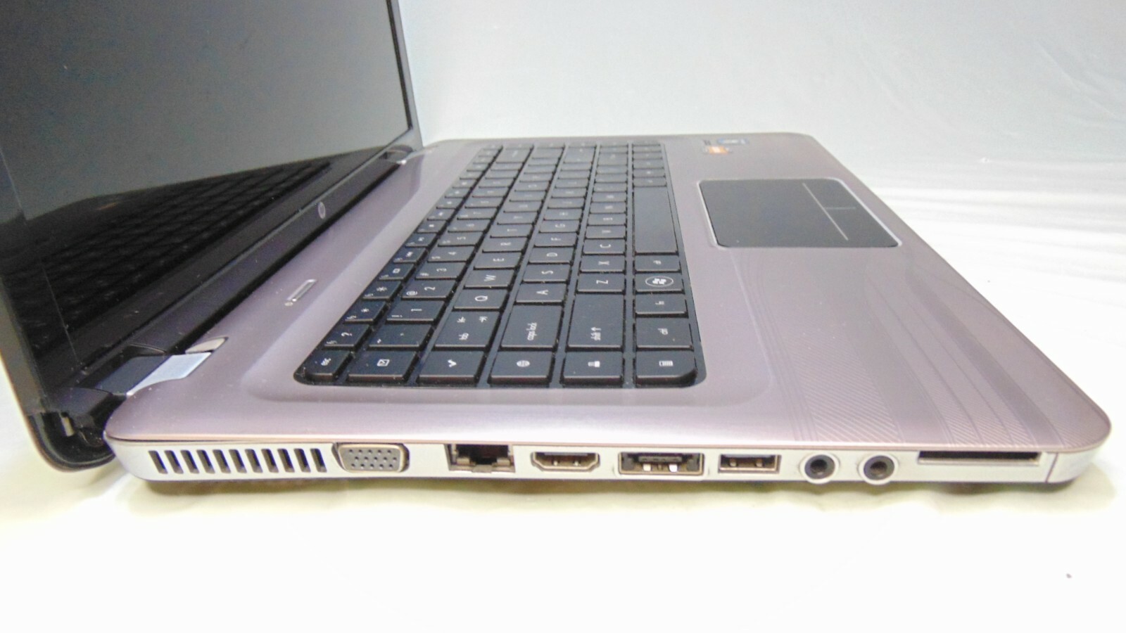 HP Pavilion dv6 Laptop Computer (Pass Protected) Model dv6-3259wm AMD Processor