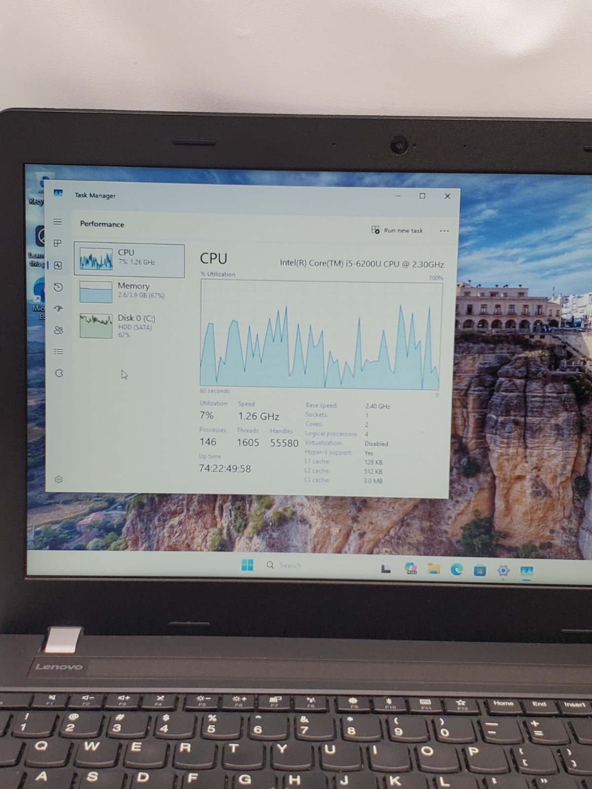 Lenovo ThinkPad E570 15.6″ Core i5-6200U @2.30GHz 4GB RAM 512GB HDD Windows 11
