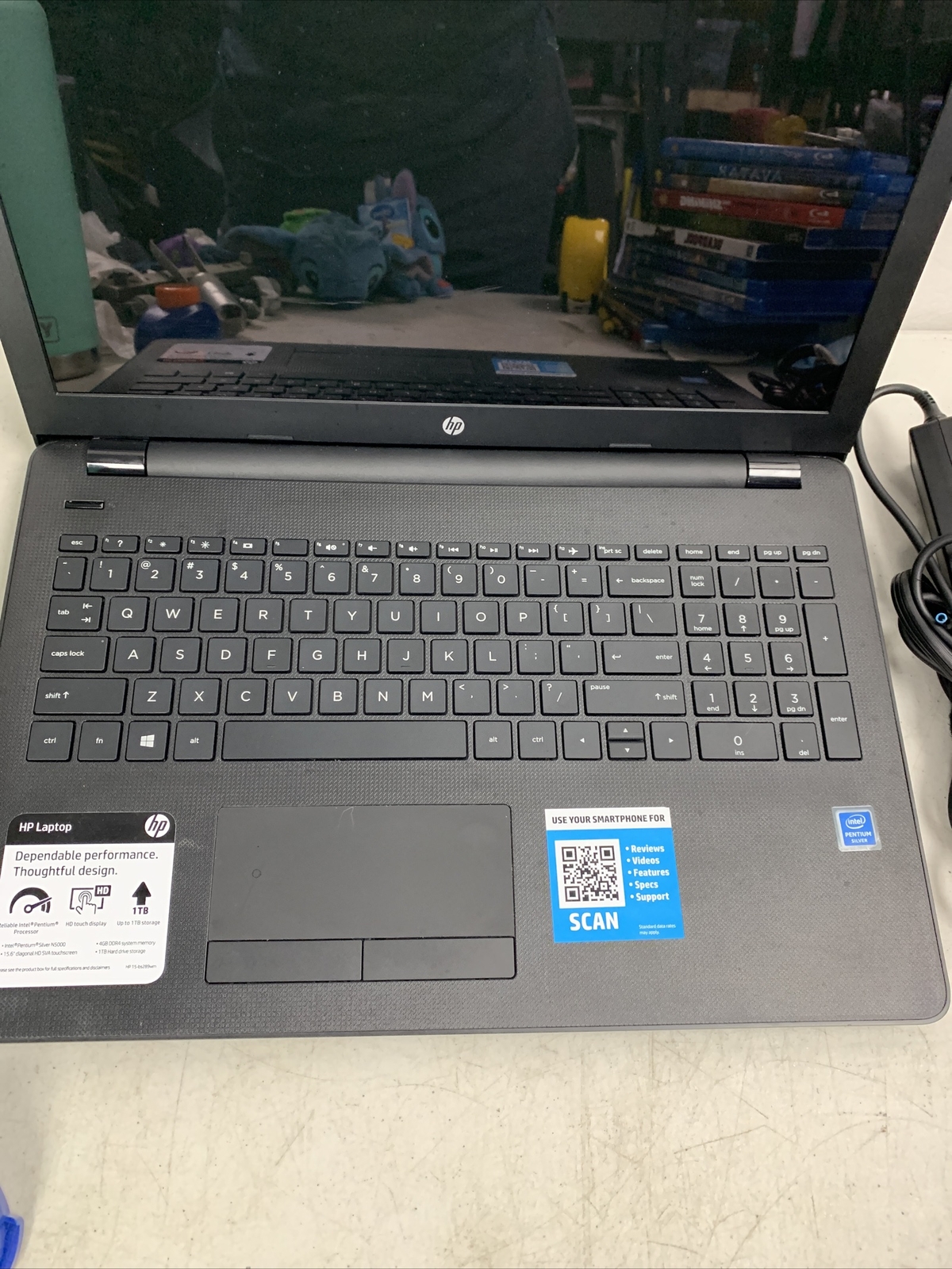 HP 9461NGW 15.6” Intel N4000 4GB RAM 1TB Hard Drive HDD Intel UHD Graphics