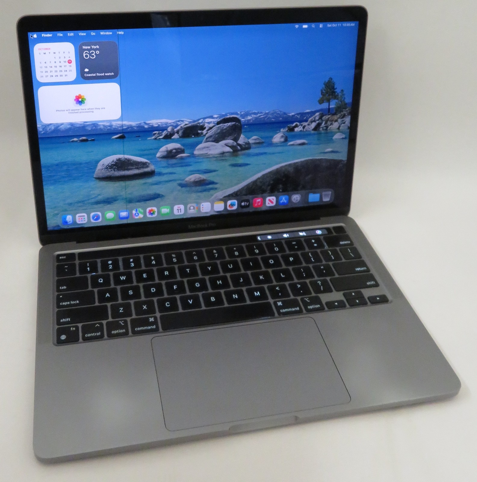 Apple Macbook Pro 2020 13in Retina M1 16GB RAM 512GB macOS Tahoe A2338