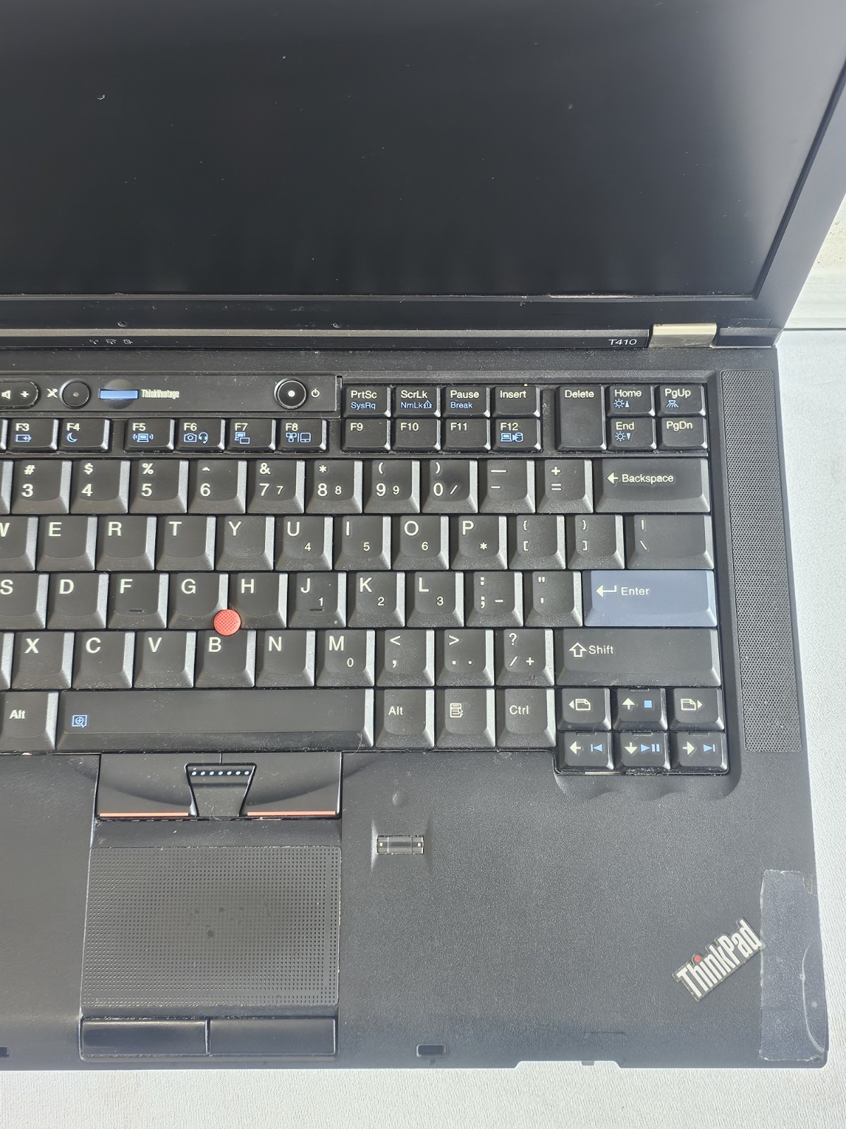 Lenovo ThinkPad T410 Laptop – Intel i5-M520 – 4GB RAM – NO HDD/OS – READ