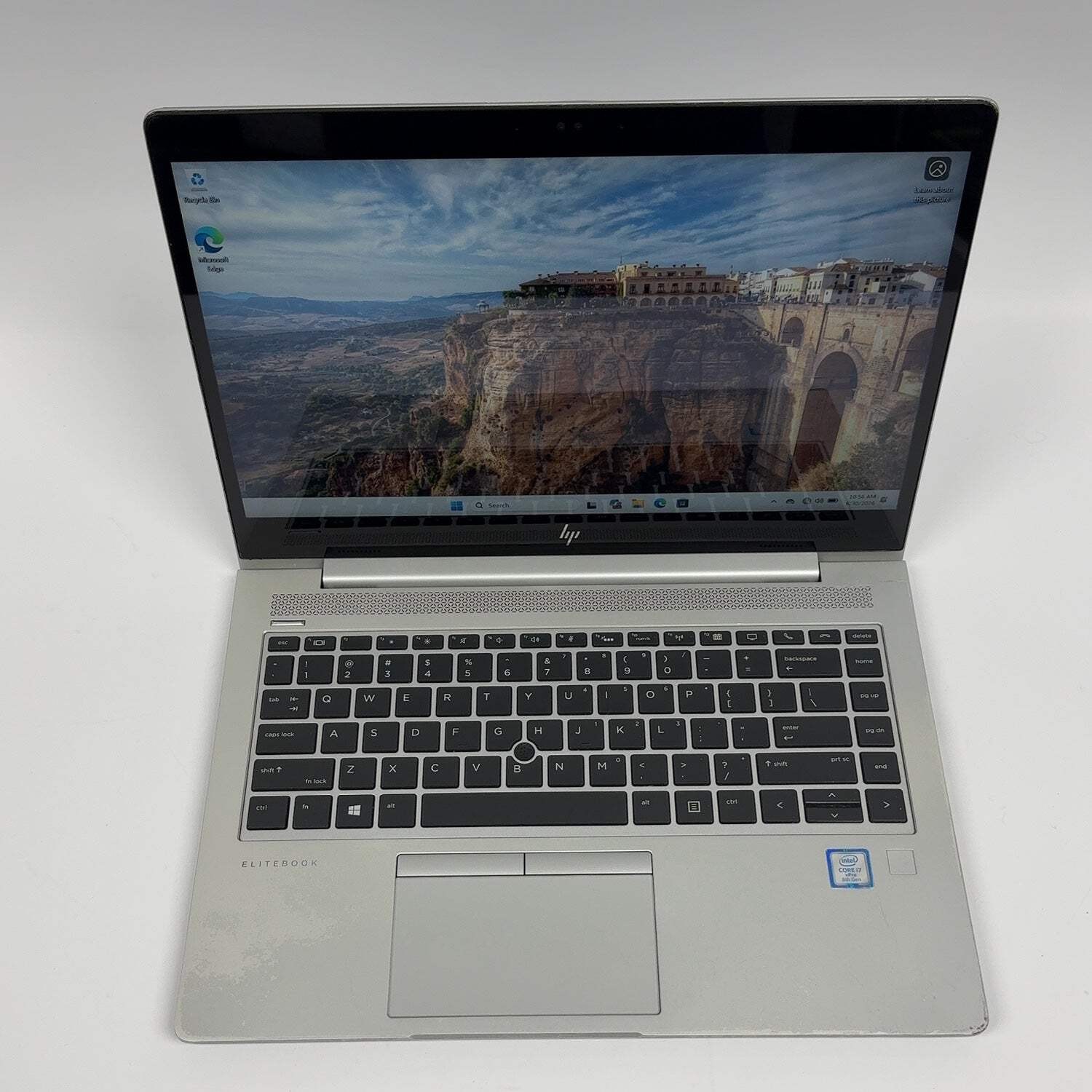 HP EliteBook 3RF07UT#ABA 13.9″ i7-8650U 1.9GHz 16GB RAM 250GB SSD