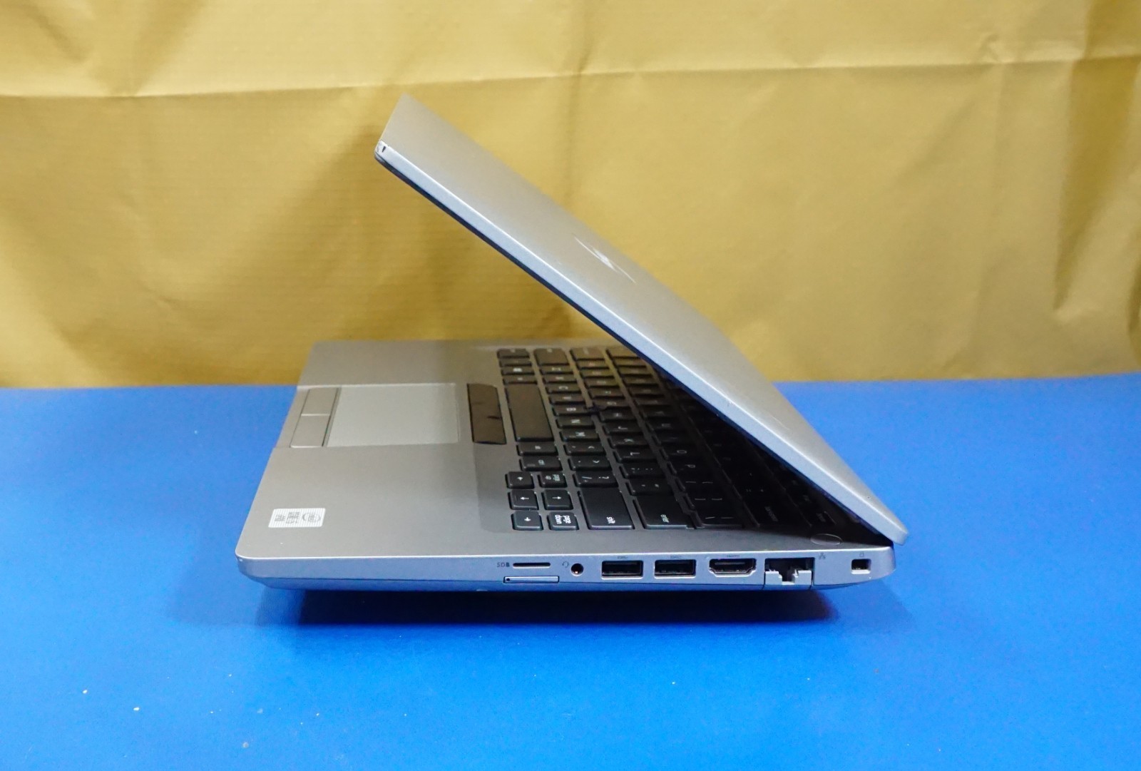 Dell Latitude 5411 14″ Intel Core i5-10400H @2.60GHz 16GB RAM (No SSD/Battery)