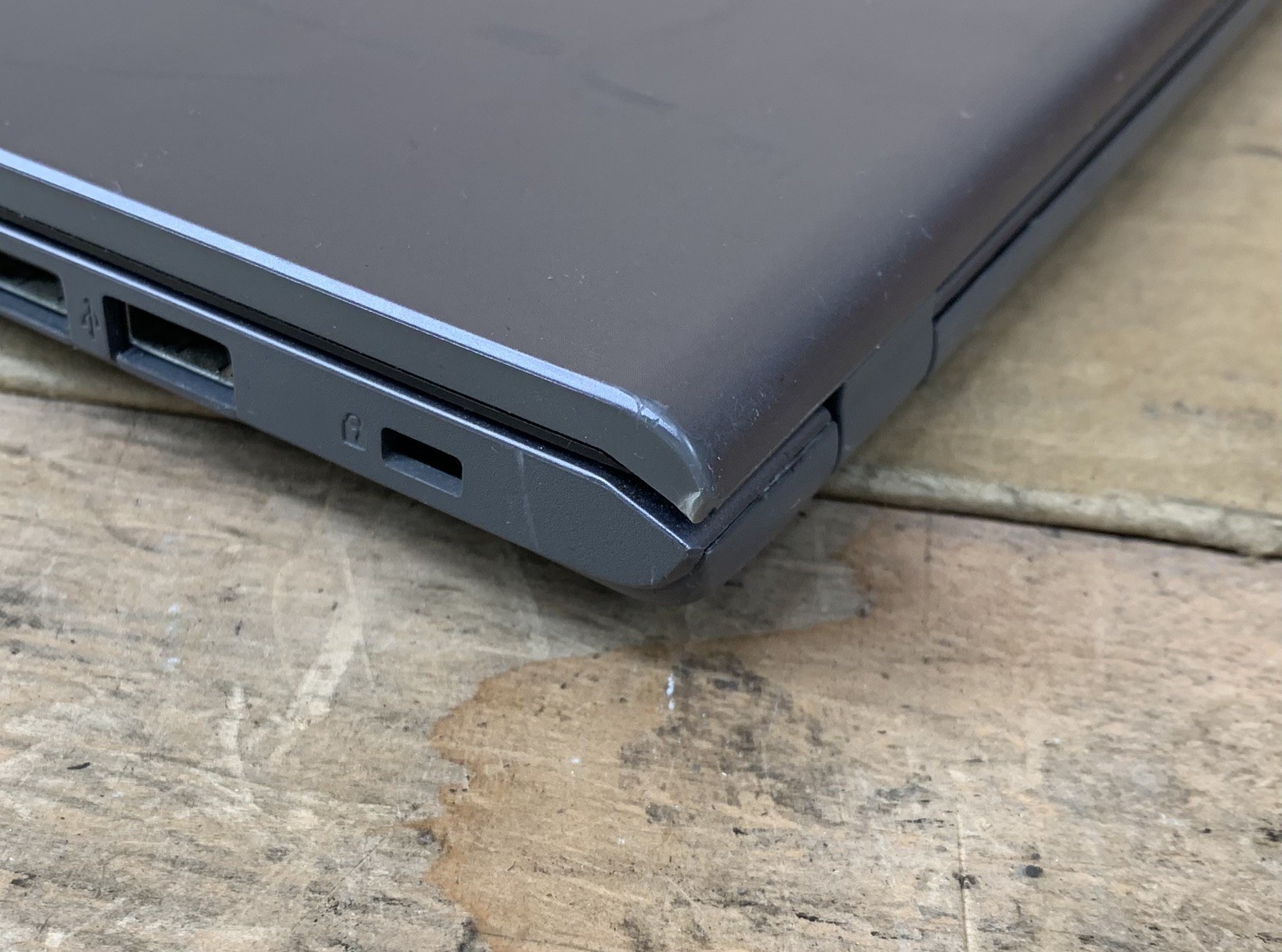 ASUS Vivobook X515J Intel Core i5-10th Gen 4GB DDR4 RAM, NO SSD/HDD/OS FOR PARTS