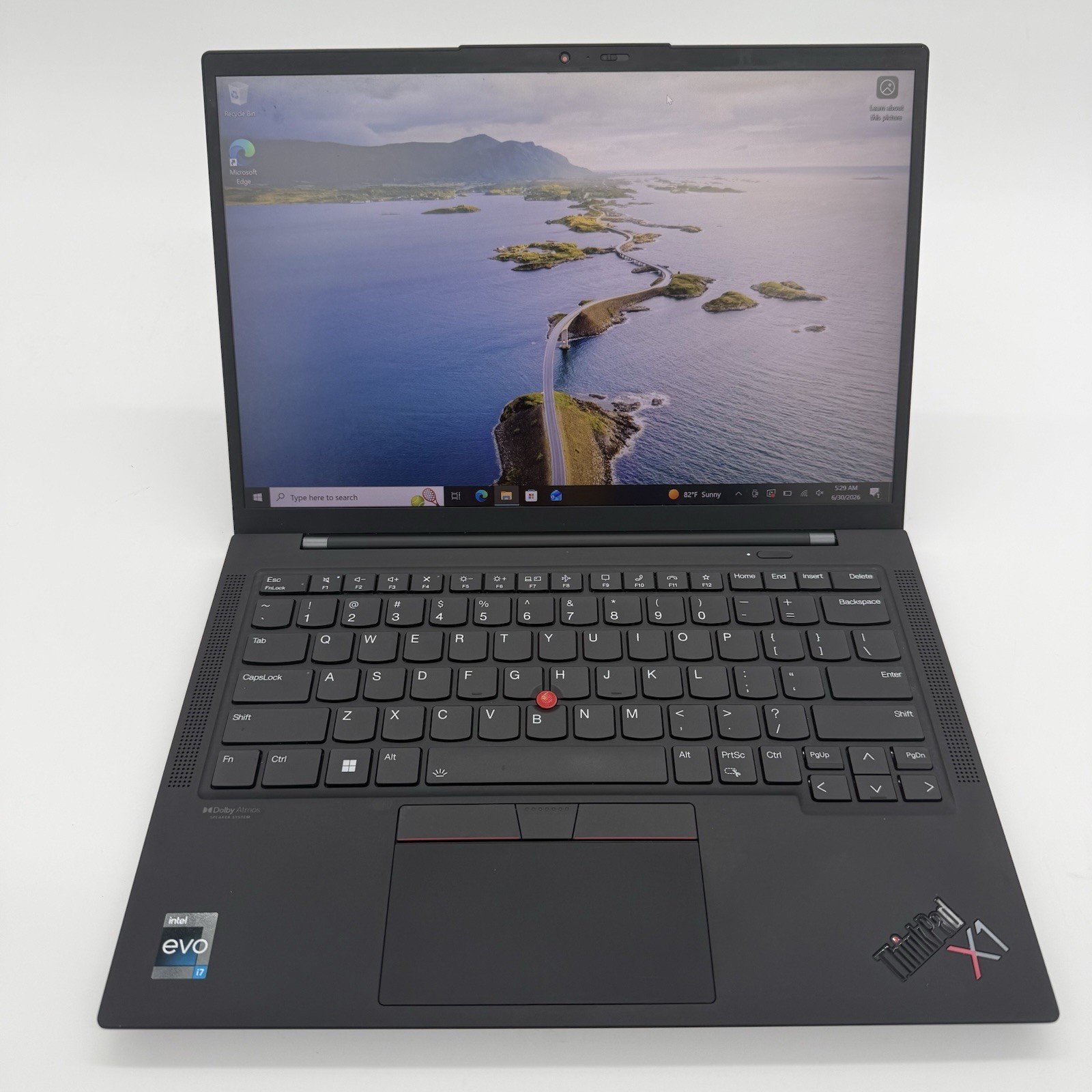 Lenovo ThinkPad X1 Carbon Gen 10 14 FHD+ 2.1 GHz i7-1260P 16GB 512GB SSD Win11P