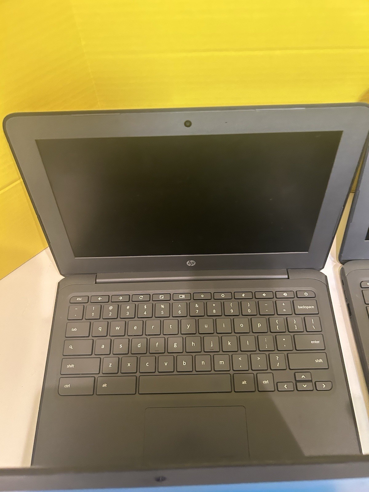 4 HP Chromebook 11 G6 EE Laptops Parts or Repair
