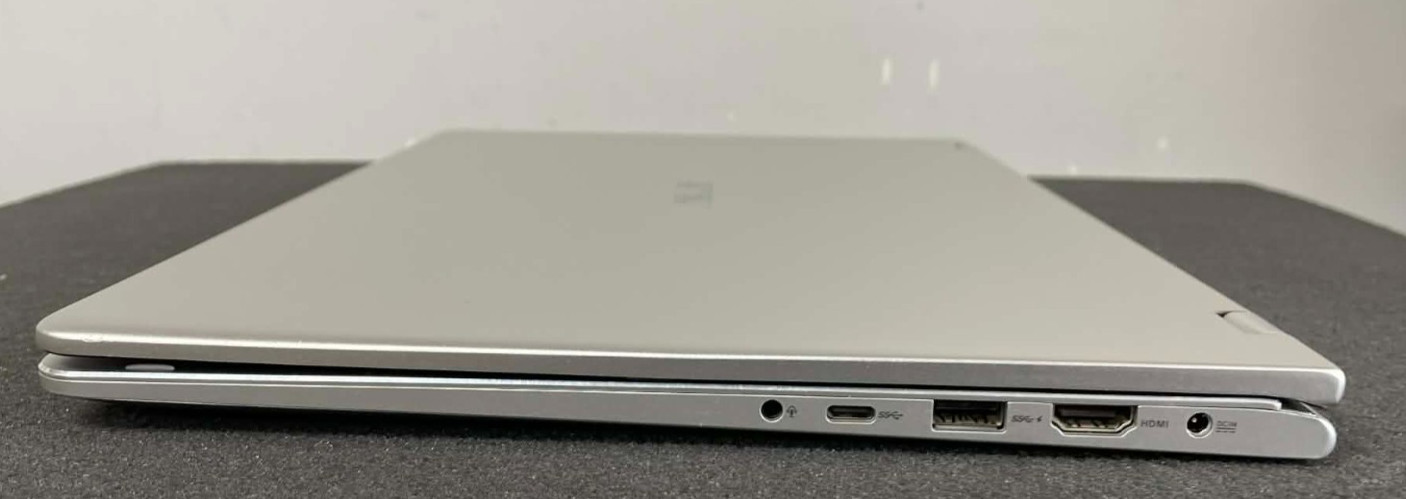 ASUS Q505UA-BI5T7 15.6″ Laptop – Intel Core i5-8250U 8GB Ram NO HD/OS