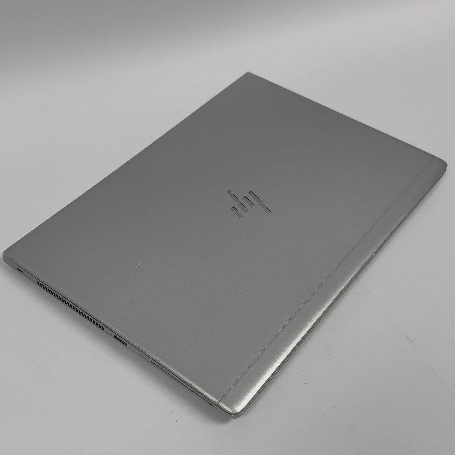 HP EliteBook 3RF07UT#ABA 13.9″ i7-8650U 1.9GHz 16GB RAM 250GB SSD