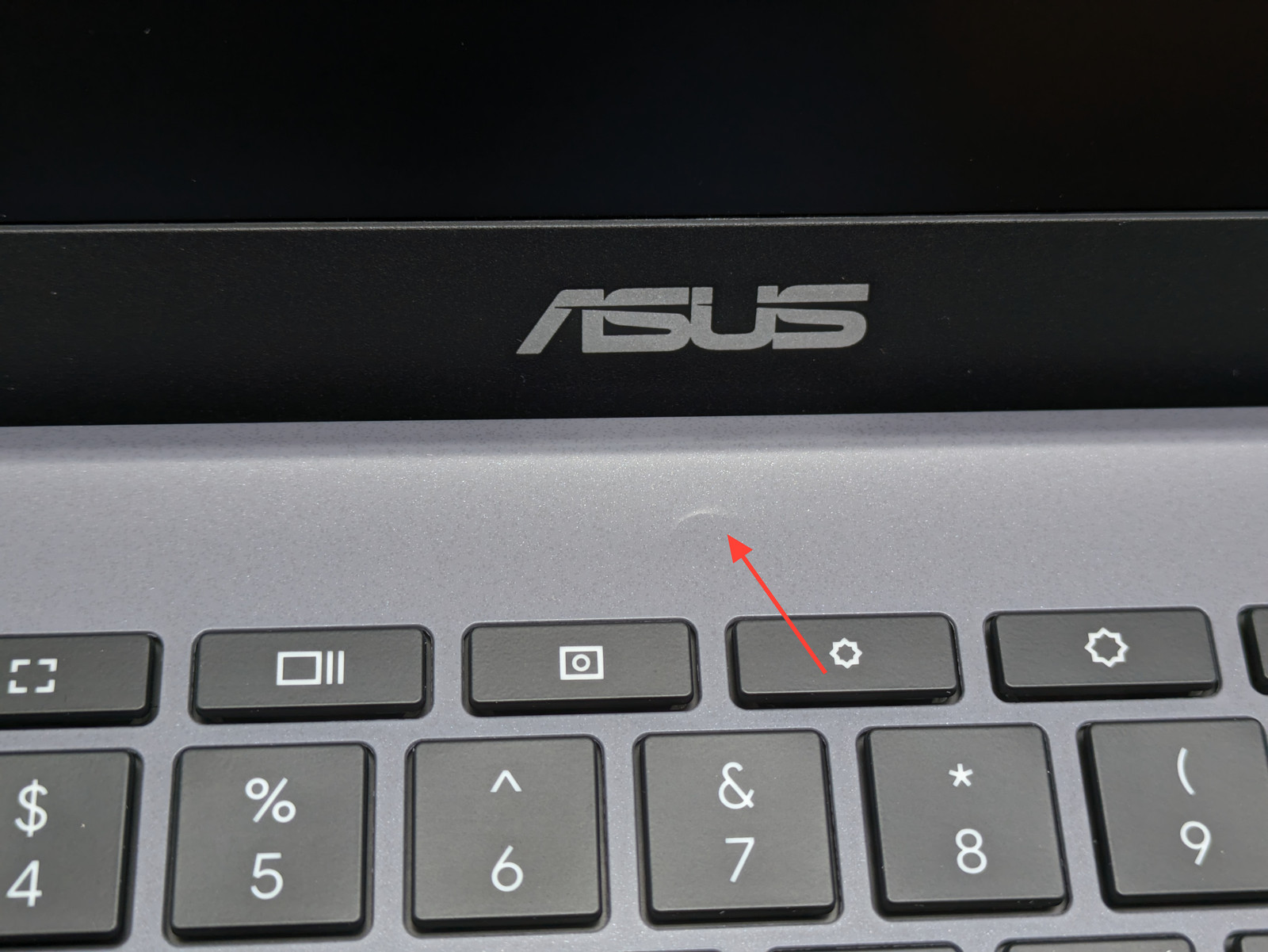 ASUS Chromebook Plus CX34 14″ i5-1235U 16GB DDR5 256GB UFS ChromeOS