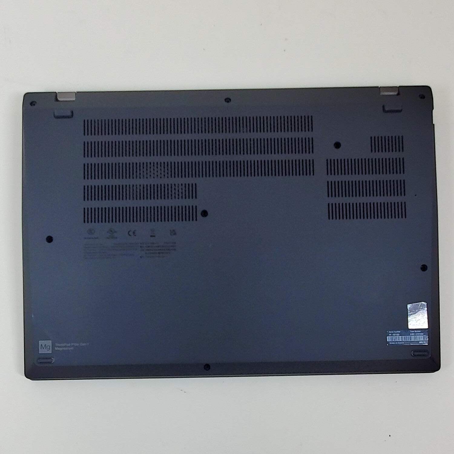 Lenovo ThinkPad P16 Gen 1 21BT 16″ i5-1250P 1.7GHz 40GB RAM 1TB SSD