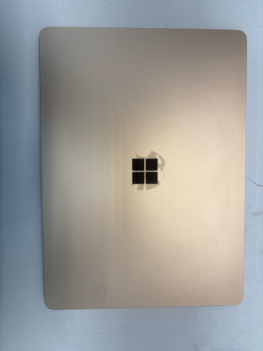 PRE-OWNED MICROSOFT SURFACE LAPTOP 7 2036 WITH CHARGER (P23017458)