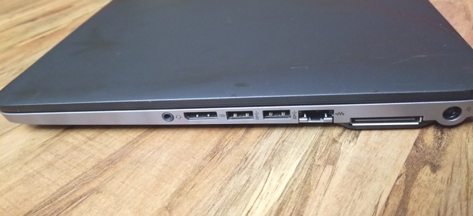 HP EliteBook 850 G2 i7-5600U 128GB SSD 8GB RAM Battery AC Radeon R7 M260X No OS