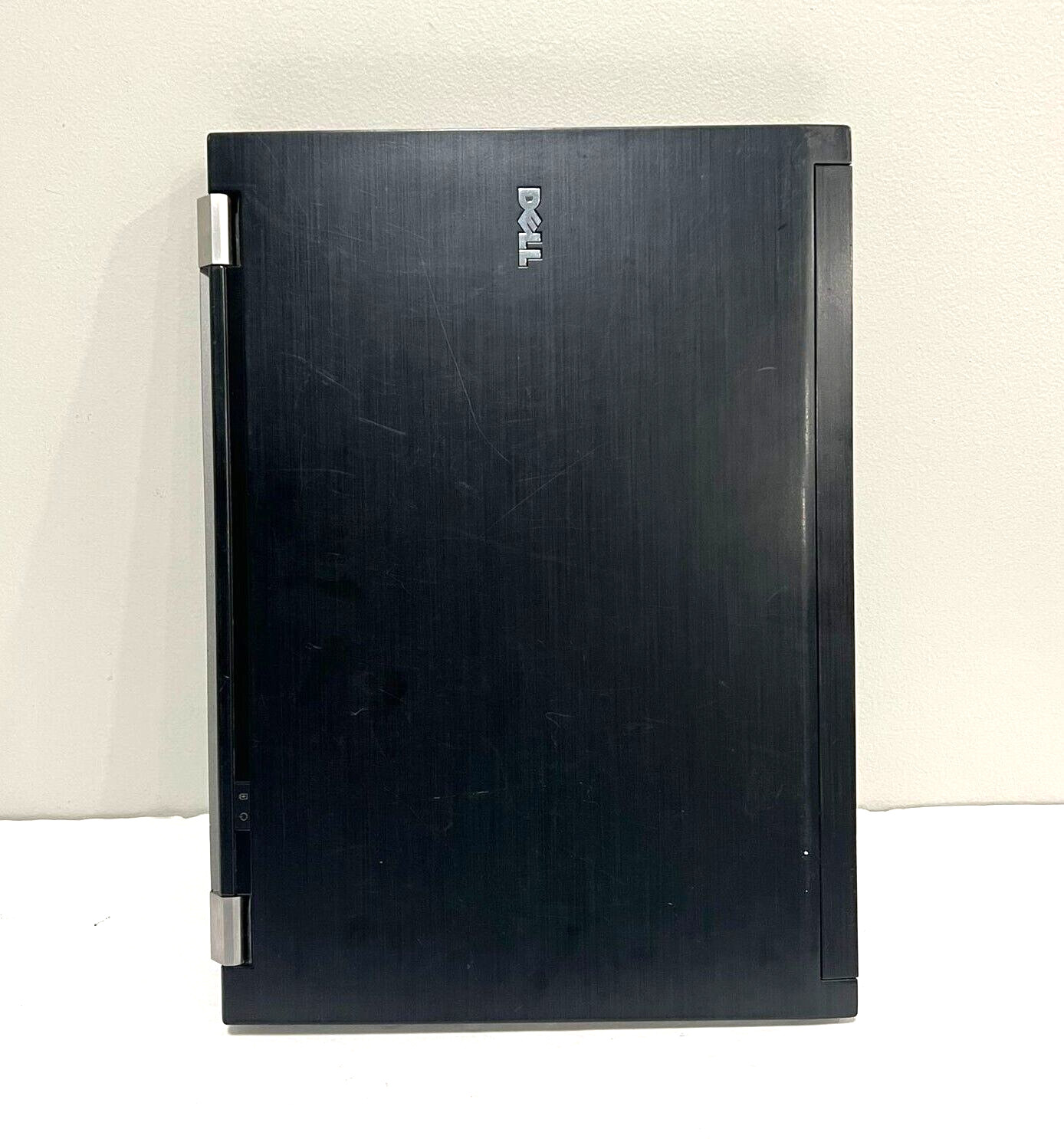 Dell Latitude E6500 15.4″ Core 2 P9600 2.66Ghz 2Gb Ram Laptop No HDD/Charger