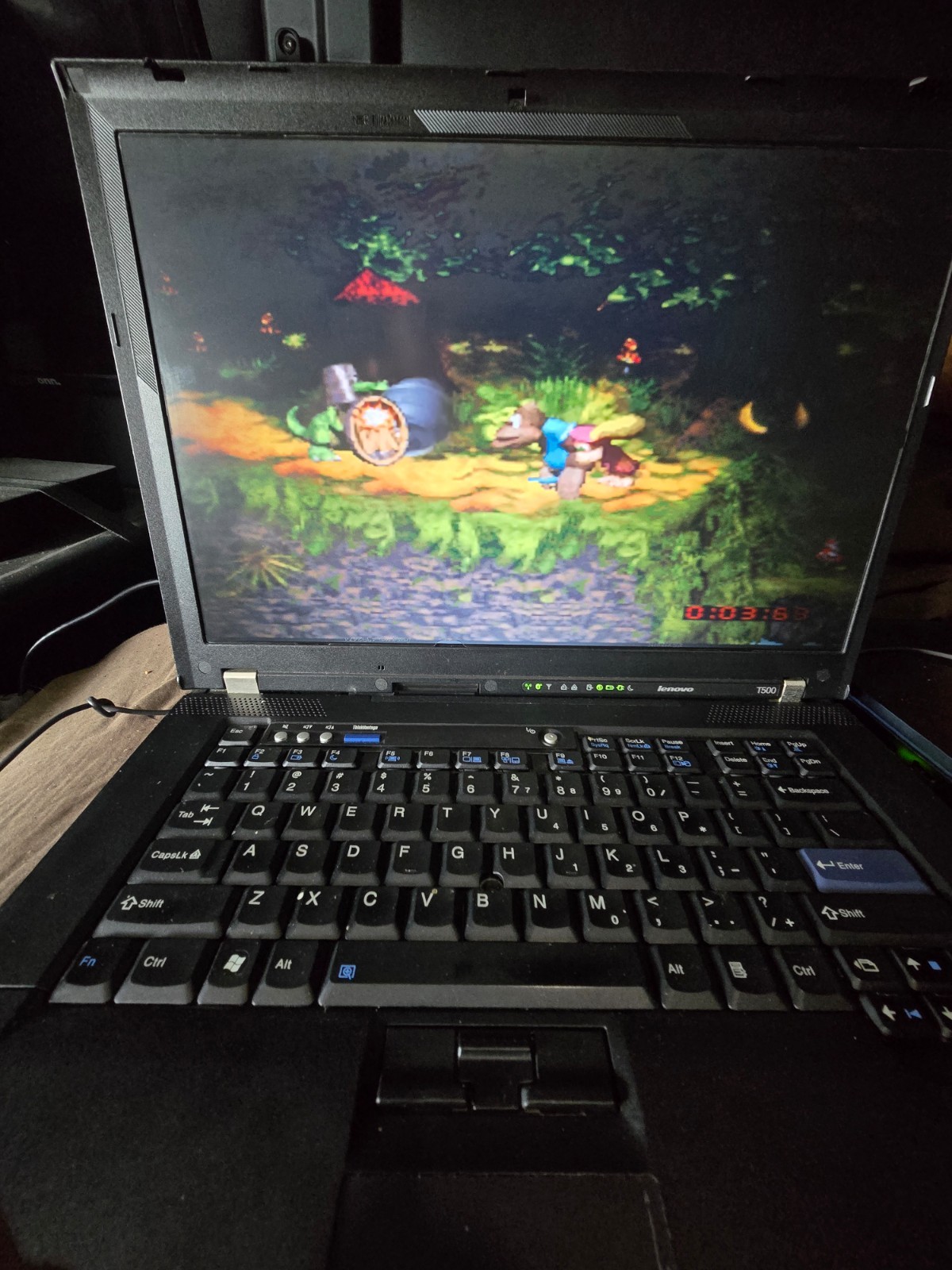 ThinkPad T500 Win XP P8400 2.26GHz 4GB RAM 80GB HDD DVD With Game Controller
