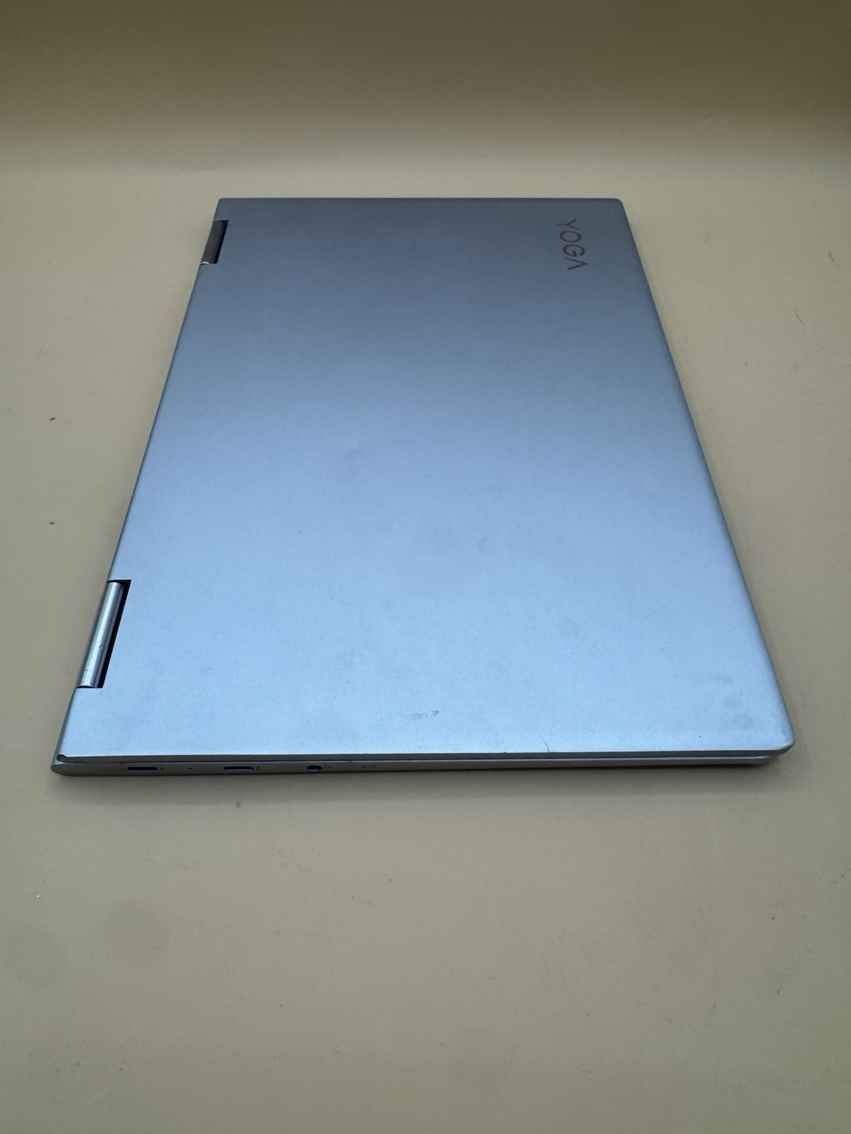 Broken Lenovo Yoga 730-13IKB 13.3″ i5-8250U 8GB RAM 256GB SSD