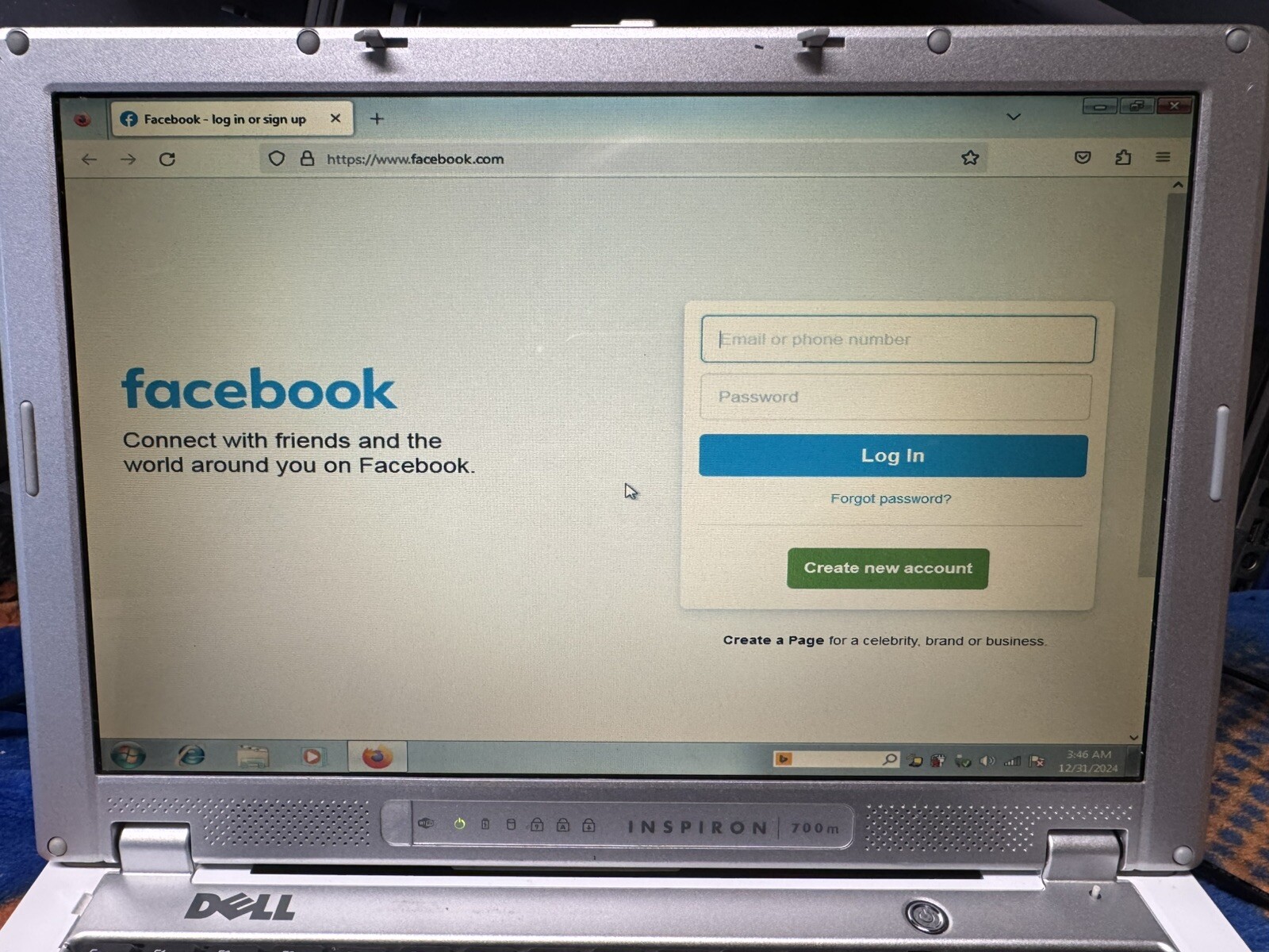 Dell Inspiron 700m, 12.1 TFT, Win7pro, 80GB,, 2GB, DVD-RW, Wifi. #002