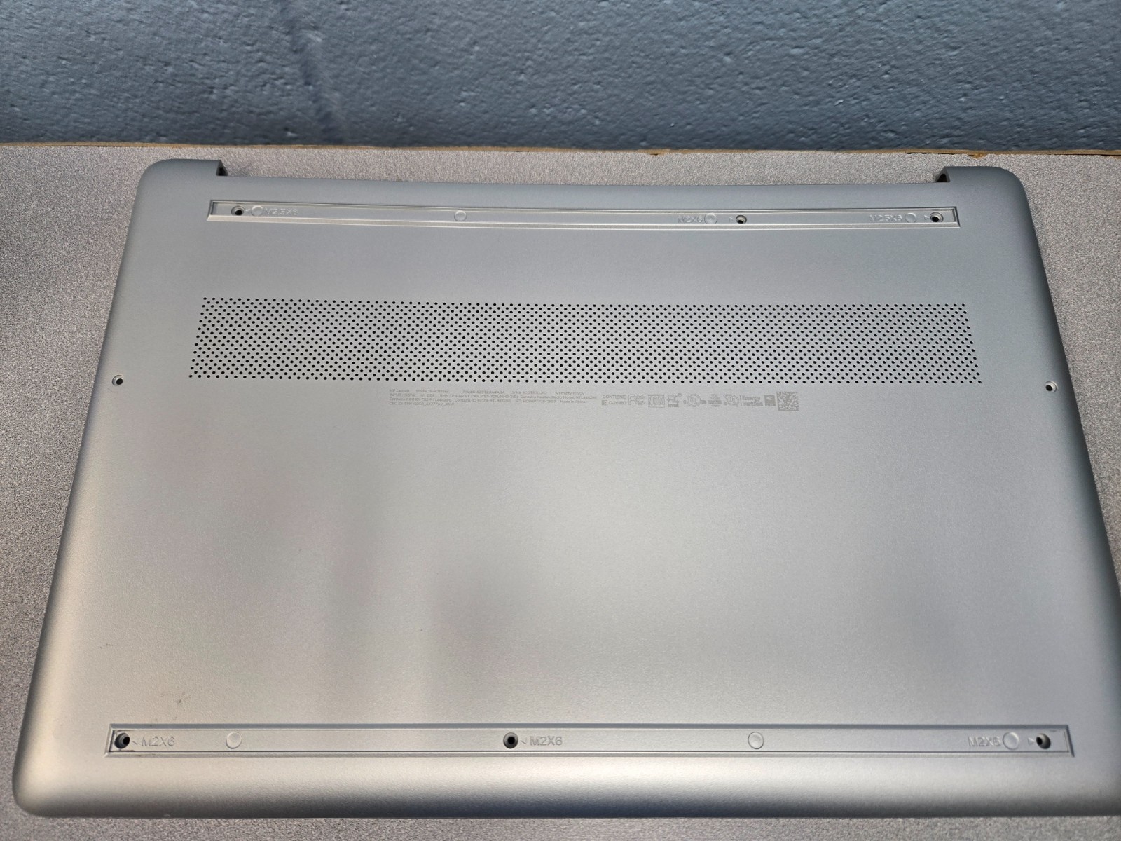 HP 15″ Touchscreen Laptop 15-EF3184NR AMD Ryzen 5 5625U 15.4″