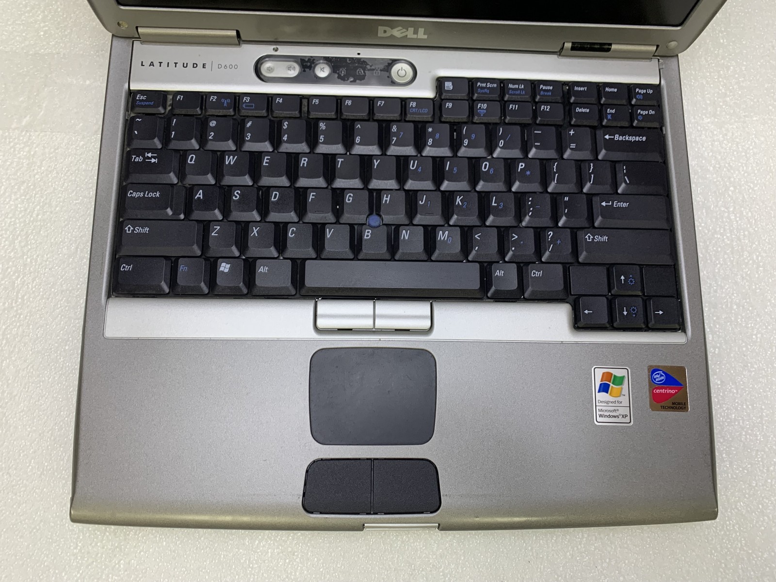 Vintage Dell Latitude D600 Intel Pentium M 1.60GHz 512MB RAM NO HDD/OS