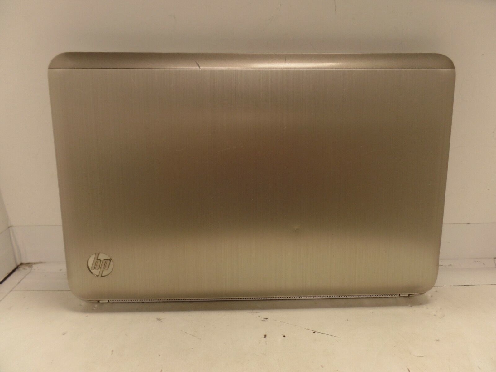 Brushed Aluminum 15.6″ HP Pavilion DV6-6177ee 2GHz i7-2630 6GB 750GB Arabic KYBD