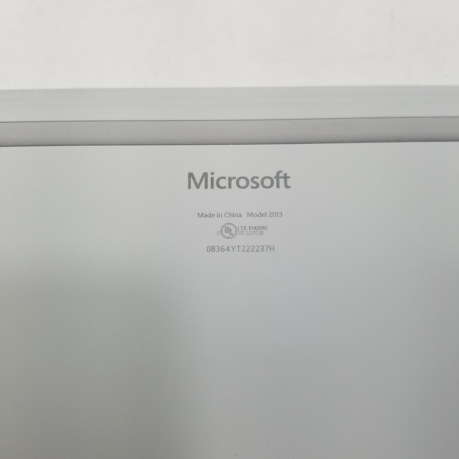 Microsoft Surface Go 2 2013 12.4″ i5-1135G7 2.4GHz 8GB RAM 128GB SSD Win 11 Pro