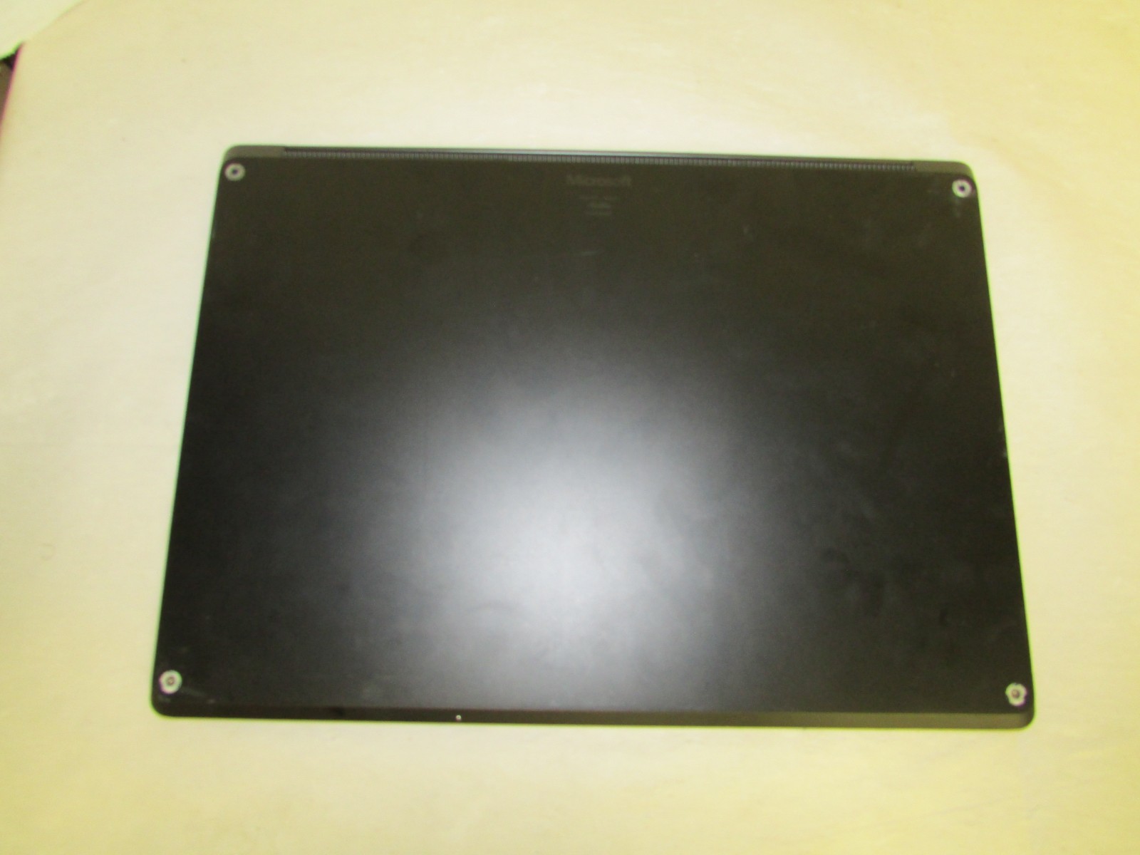 Microsoft Surface Laptop 3 1872 I7-1065G7 1.3GHz 16GB 256GB CRACKED SCREEN