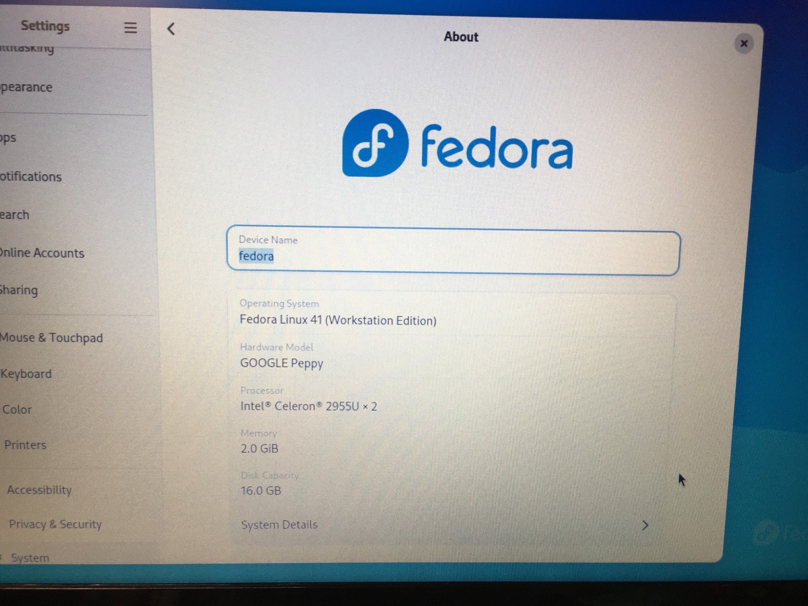 10x – Linux Fedora 41 Acer Laptops 11.6″ Intel 1.40GHz 2955U 2GB DDR3 16GB SSD