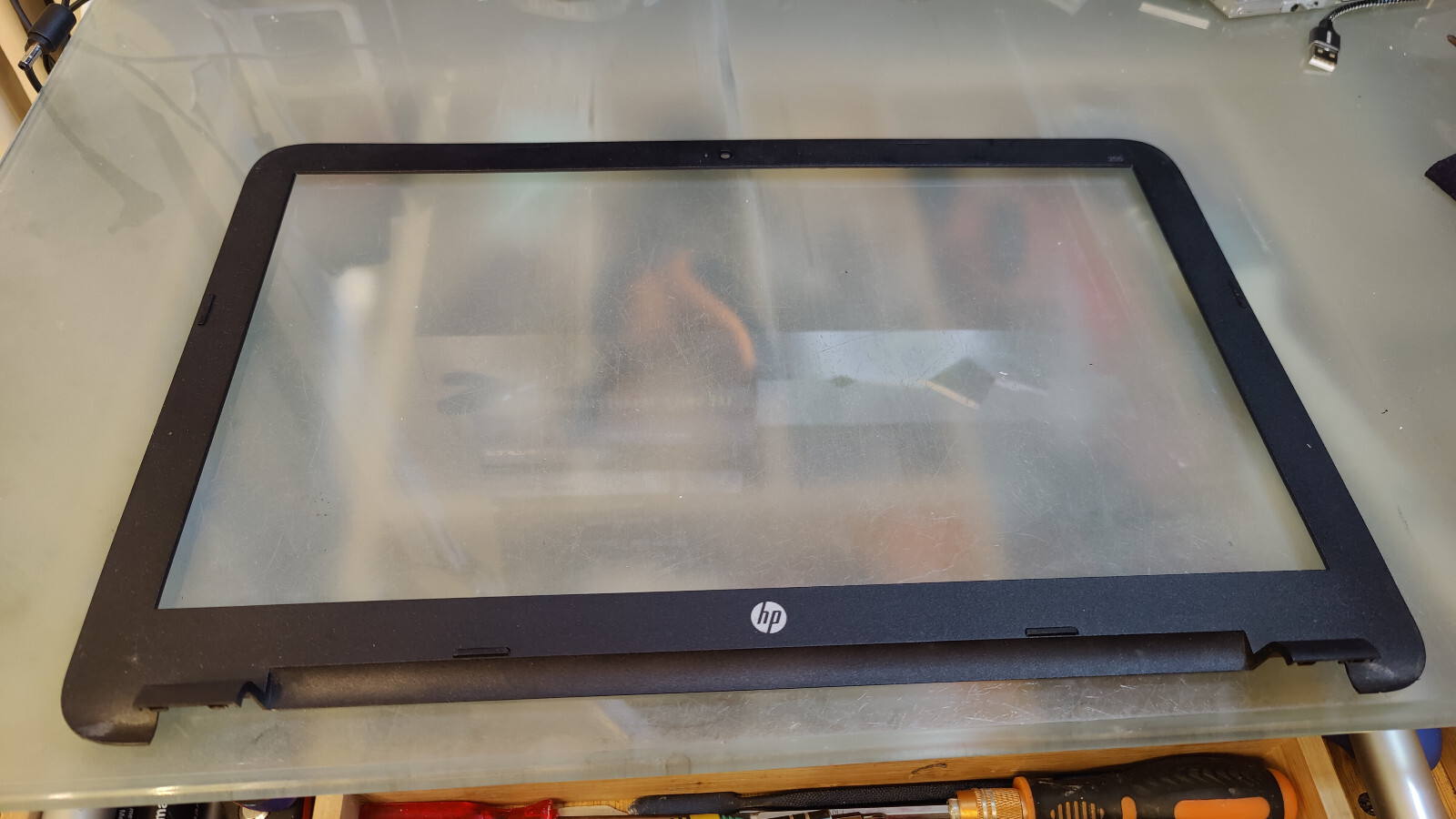 HP 250 G4 255 G4 15-A FRAME DISPLAY COVER LCD FRAME AP1EM000220 ORIGINAL
