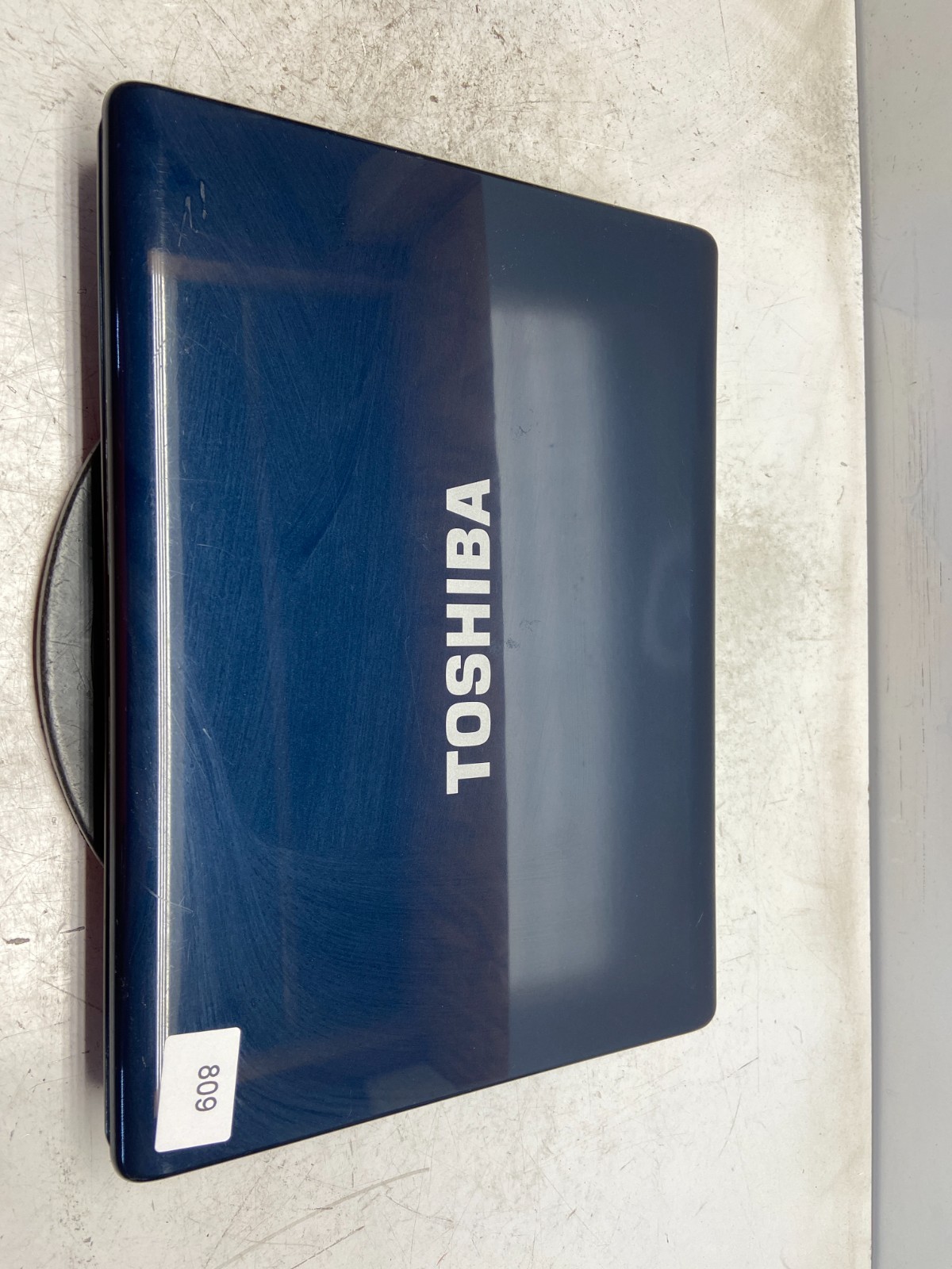 Toshiba Satellite L305D-S5934 AMD Turion X2 RM-70 2GHz 1 GB NO HDD