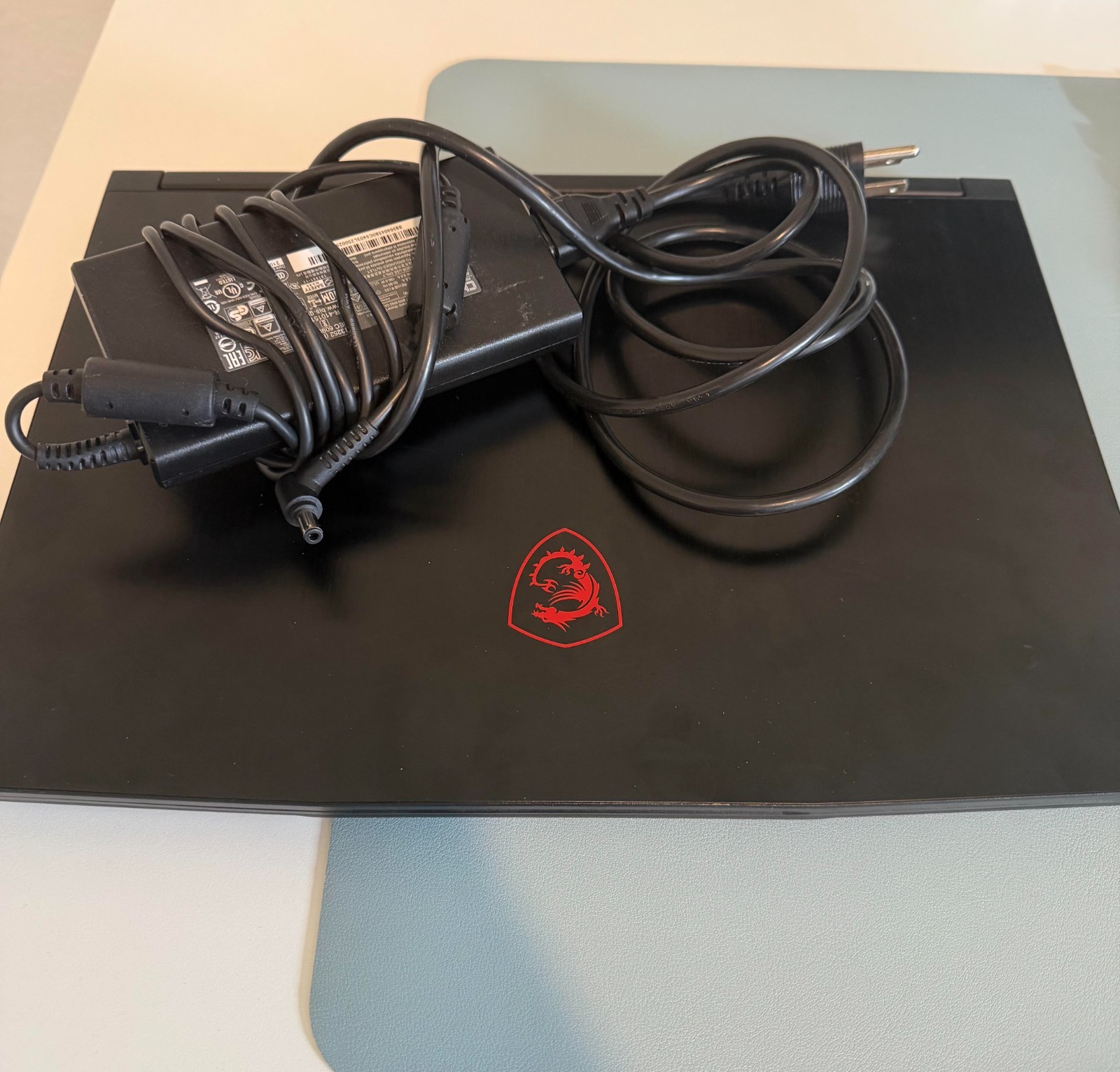 MSI GF65 Thin 10UE gaming laptop i7-10th gen RTX 3060 16GB DDR4 512GB SSD 15.6″