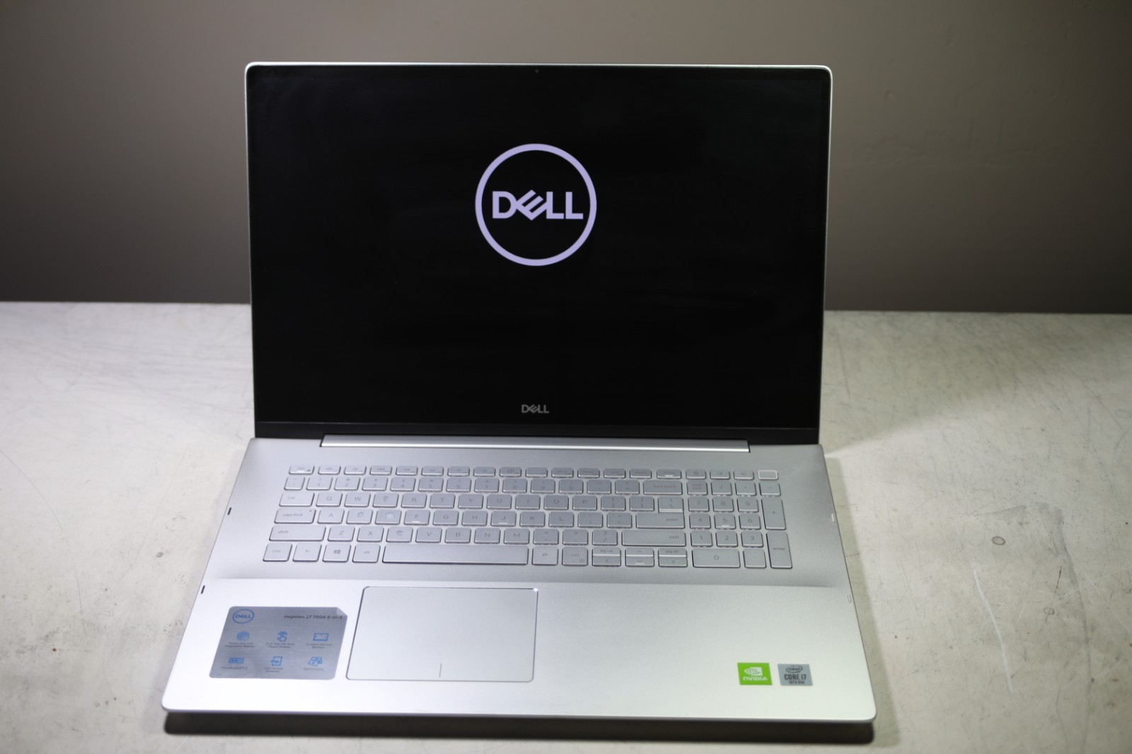 Dell Inspiron 7791 Intel Core i7-10510U CPU 1.80GHz-16GB RAM-512GB NVMe-NO OS