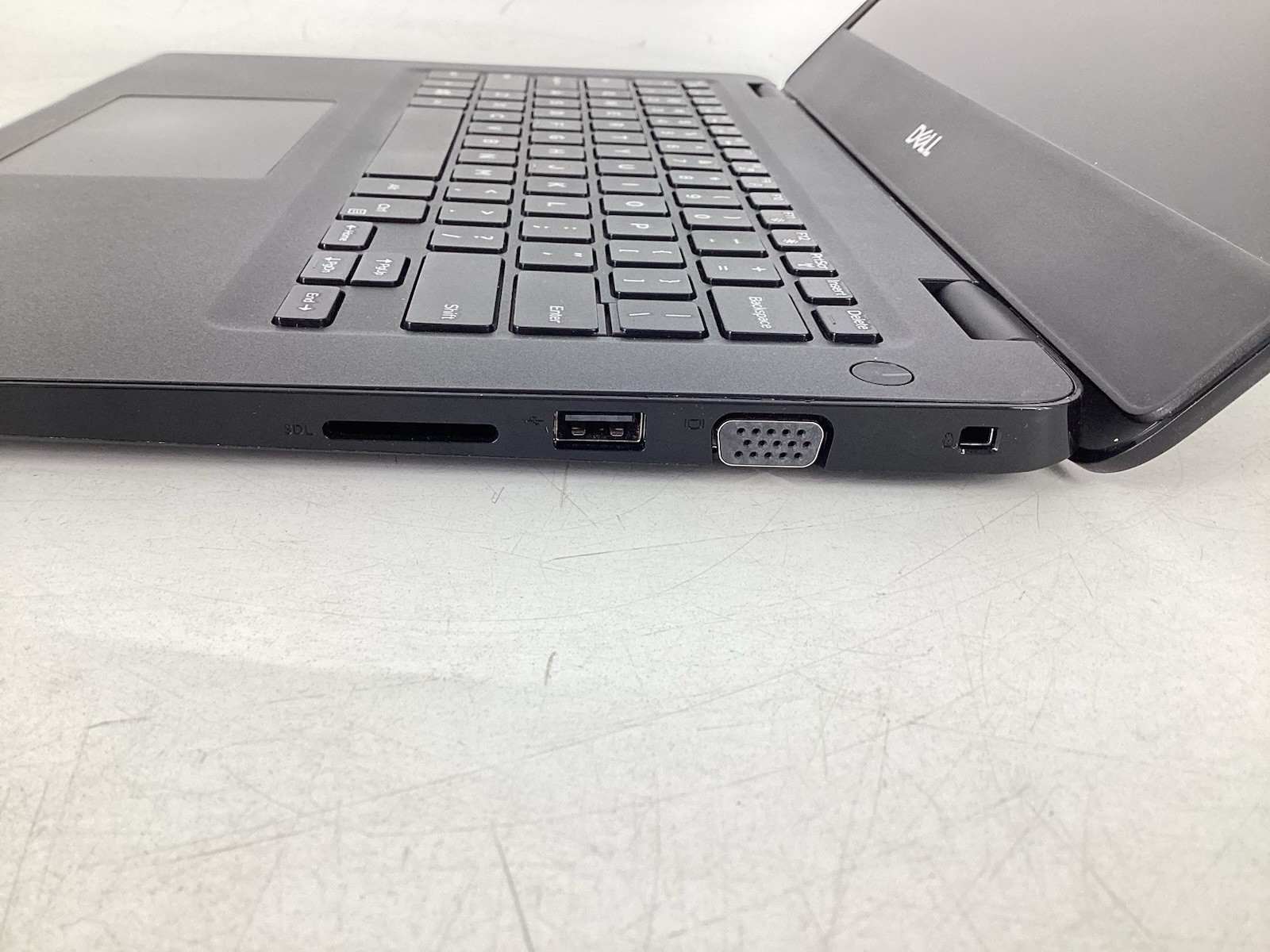 Lot of 4 Dell Latitude 5490 3400 E7470 14″ (i5/i7 8GB RAM, No SSD, No OS) No AC