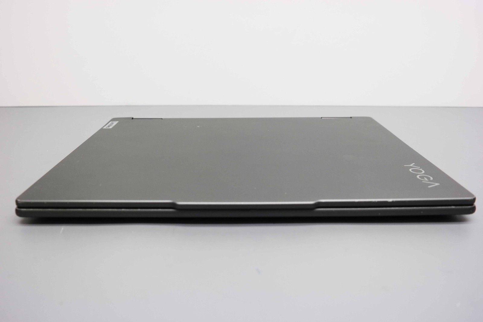 Lenovo Yoga 7i 2-in-1 14″ Core Ultra 7 155U 16GB 1TB SSD ISSUE