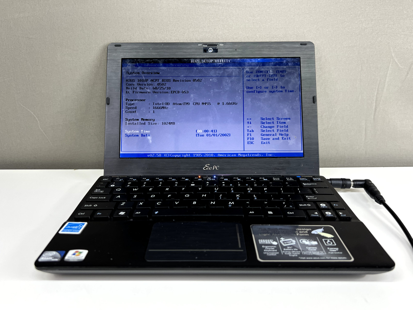 ASUS Eee PC 1018P 10.1″ Netbook — 160 GB HDD — No OS Installed