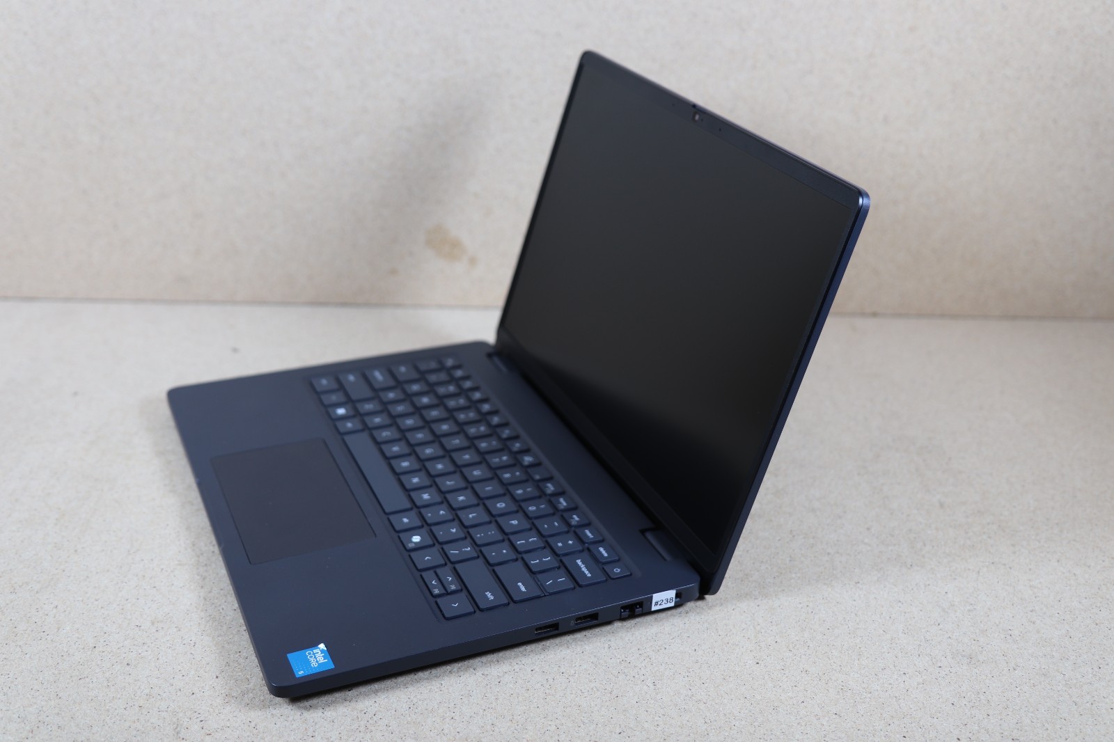 Dell Pro 14 PC14250 / Core Ultra 5-120U / 16GB / 256GB / (#238)