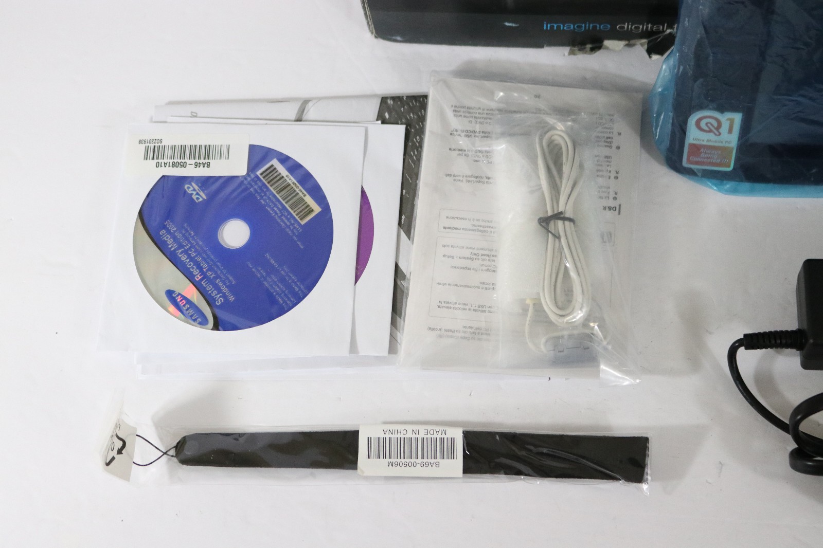 Samsung Q1 Handheld PC Pentium M 1GHz 1GB RAM 60GB HDD V002/SEA Retro RARE WinXP