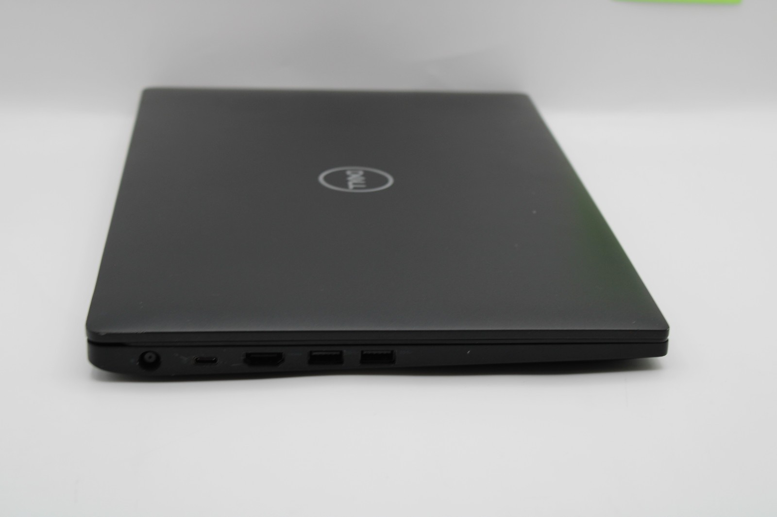 Dell Latitude 7490 i5-7300U @ 2.6 GHz 8GB RAM 256GB SSD No OS