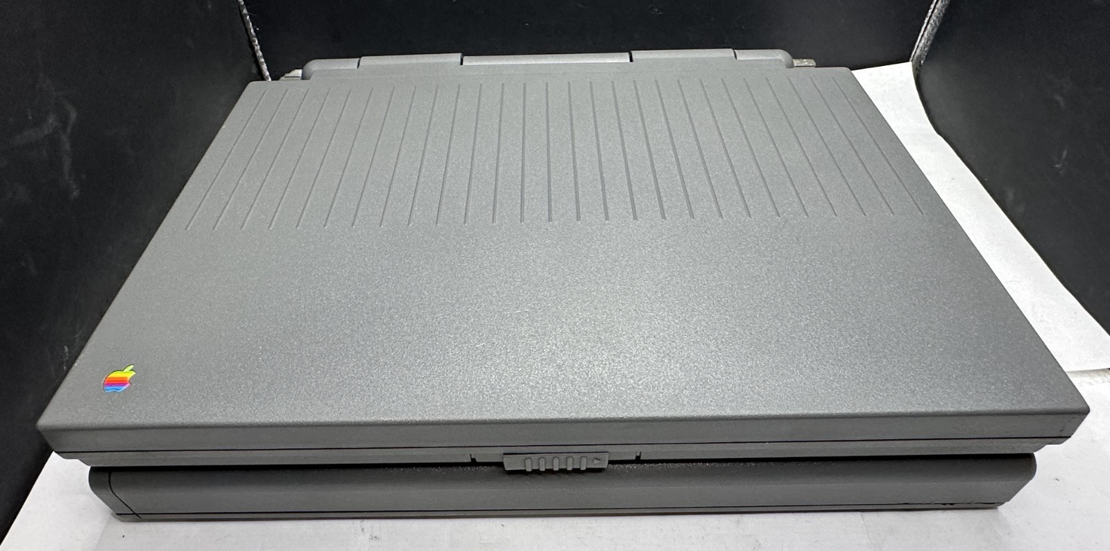 APPLE MACINTOSH POWERBOOK 160 VINTAGE LAPTOP STRICTLY For Parts or Repair