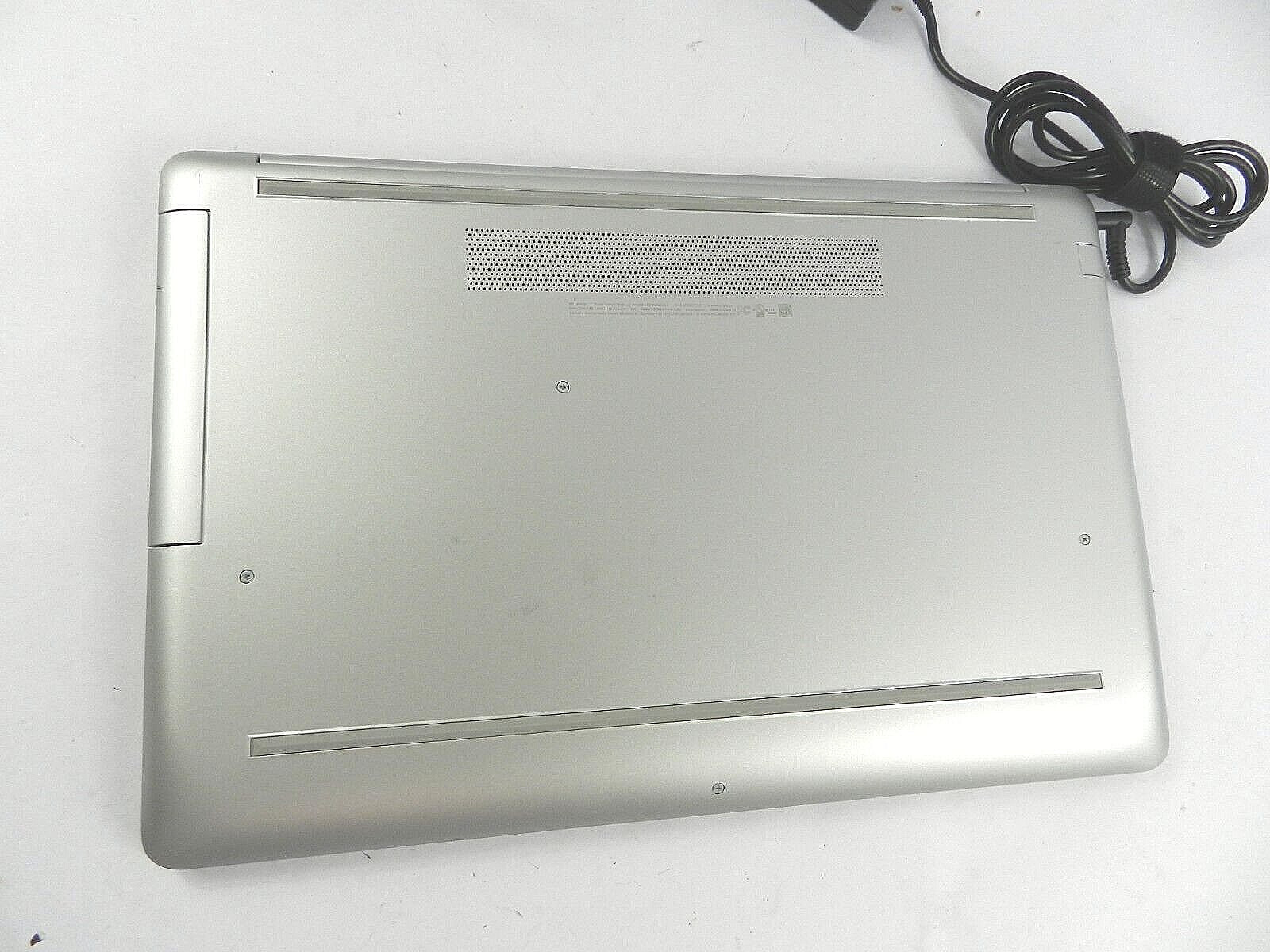 HP 4AG14UA Laptop 17-by0061st Intel Core i3-813OU 8GB 2.26GHz 2400MHz B152