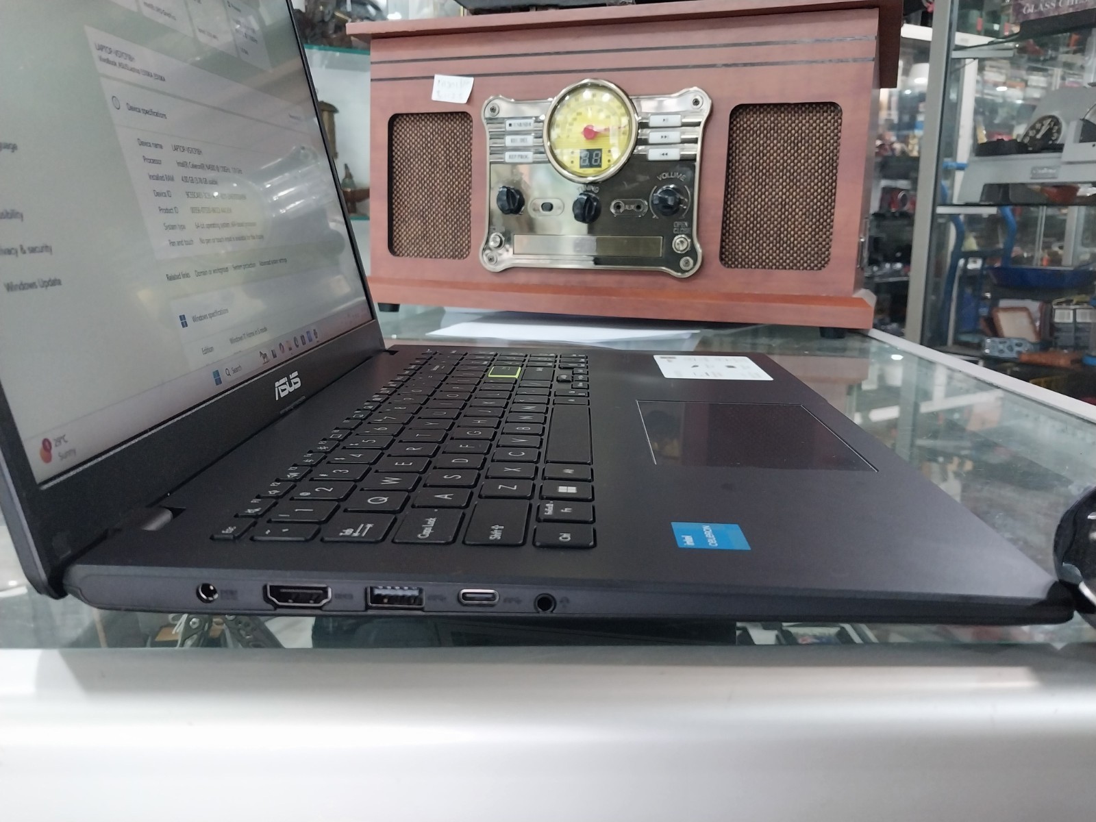 ASUS VIVOBOOK GO 15 E510K WINDOWS 11 HOME IN S MODE 128GB SSD 4GB RAM / 15.6″
