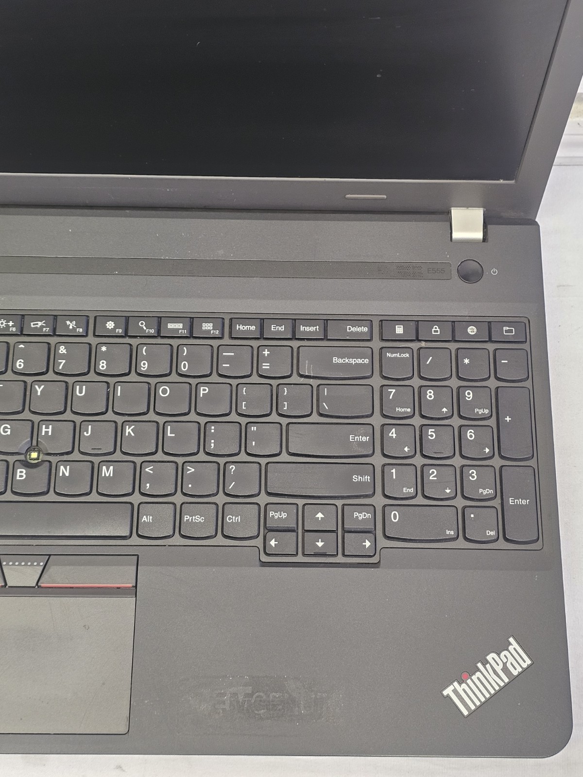 Lenovo ThinkPad E555 Laptop – AMD A6-7000 Radeon – 8GB RAM – Parts/Repair – READ