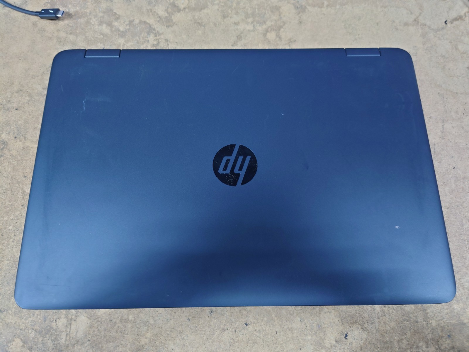 HP ProBook 650 G3 15.6″ FHD i7-7600U 8GB RAM NO SSD/OS