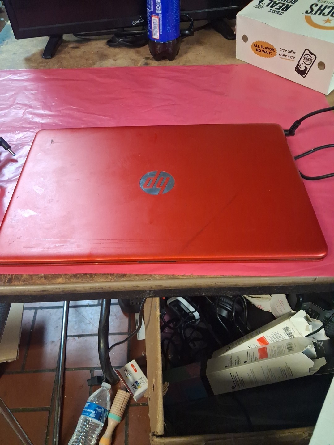 HP 15-dw0083wm (Red edition, Intel(R) Pentium(R) Silver, Windows 11 Home, 4GB)
