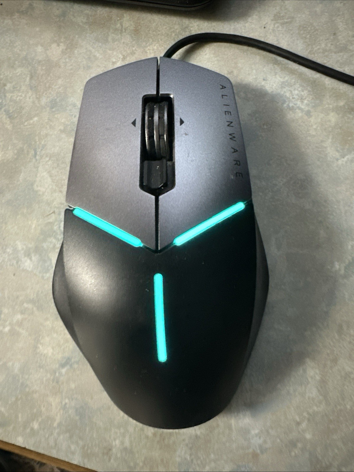 Alienware M15 P79F 15.6″ i7-8750H, 16gb RAM, GeForce GTX 1070,1TB SSD Win10.