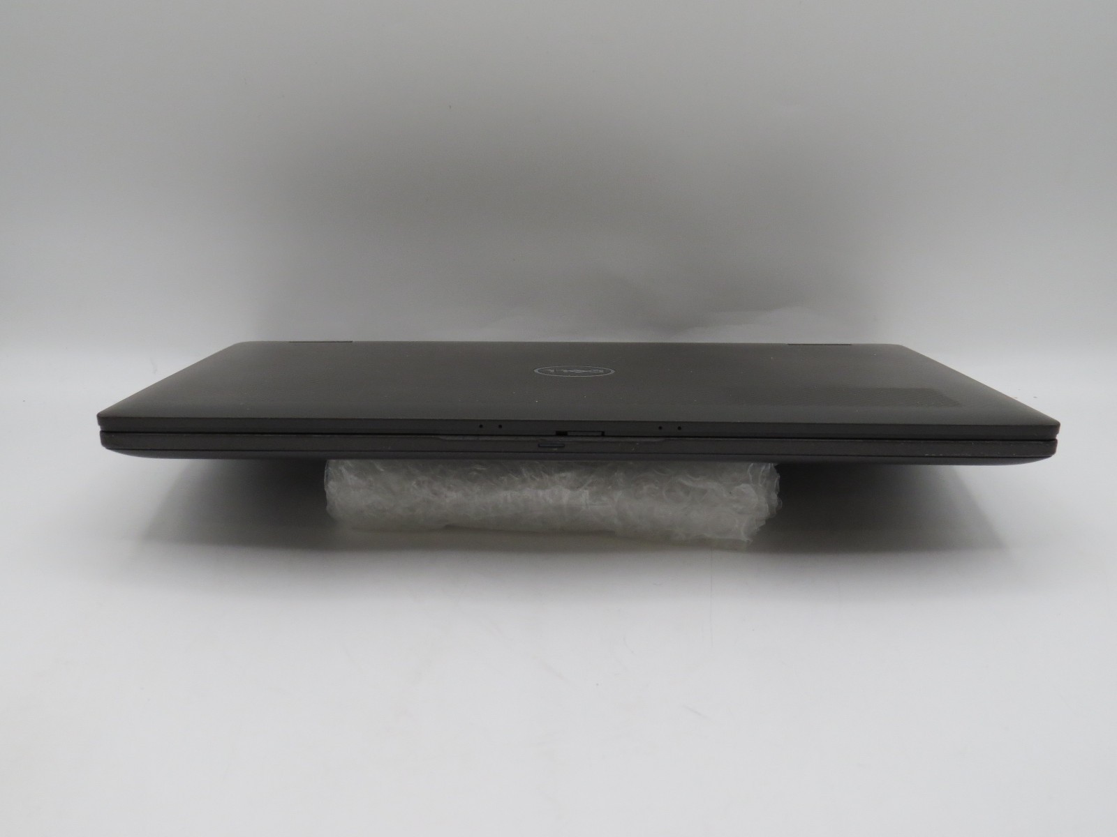 Dell Latitude 7310 | i7-10610U @ 1.8GHz | 16GB / 256GB m2 | 13.3 touch | No OS